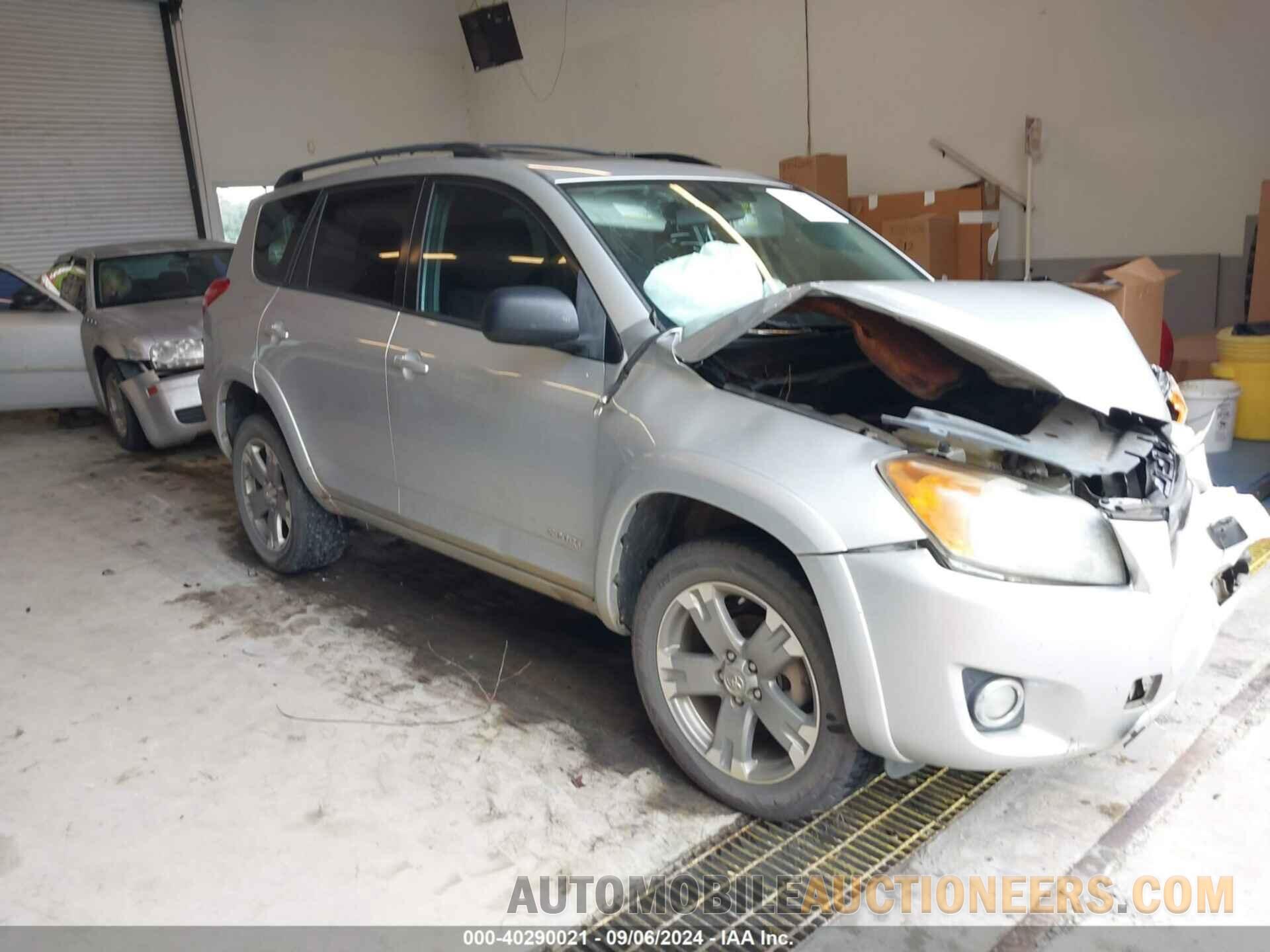 2T3WF4DV6BW092557 TOYOTA RAV4 2011