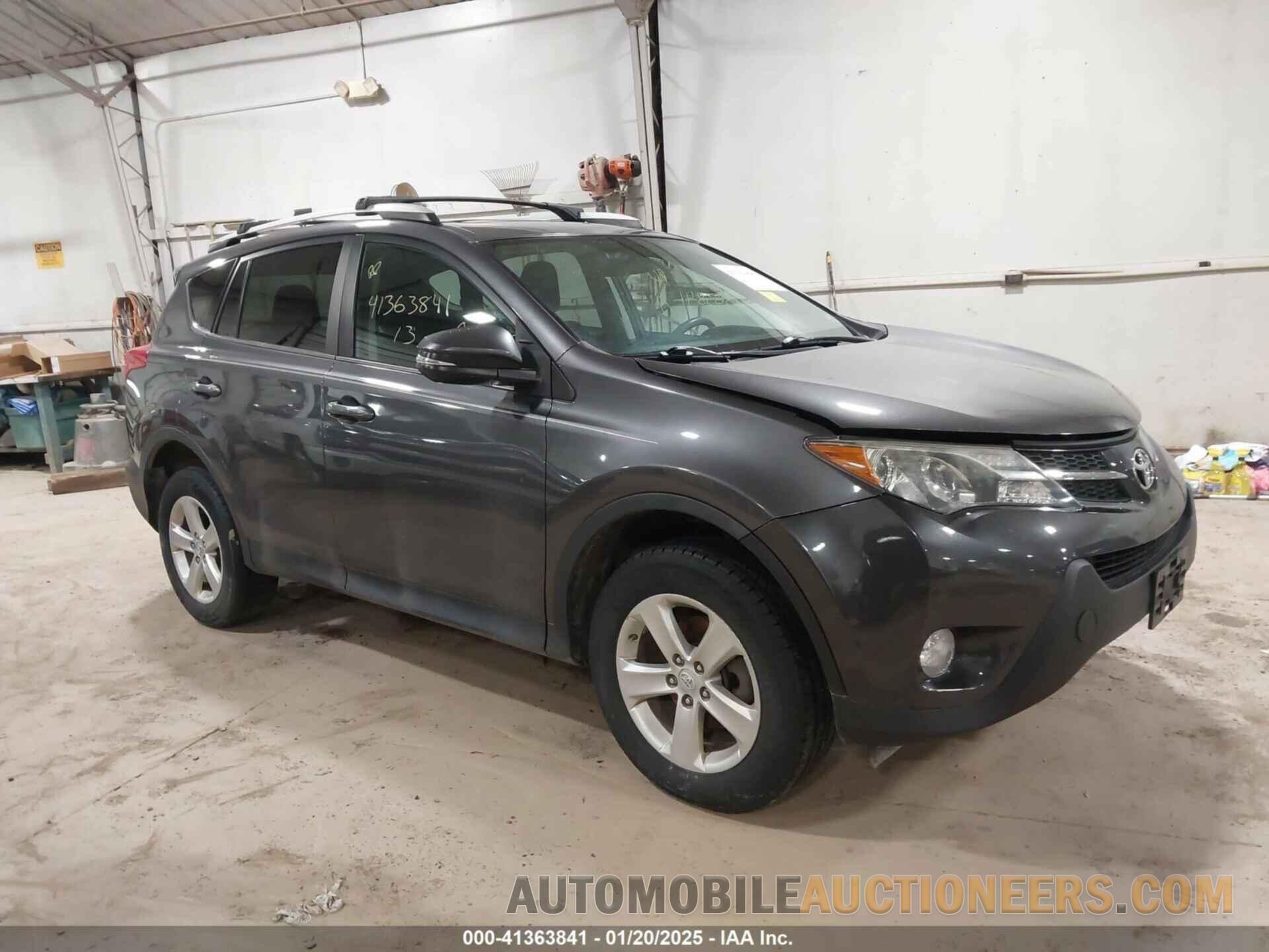 2T3WFREV0DW052408 TOYOTA RAV4 2013