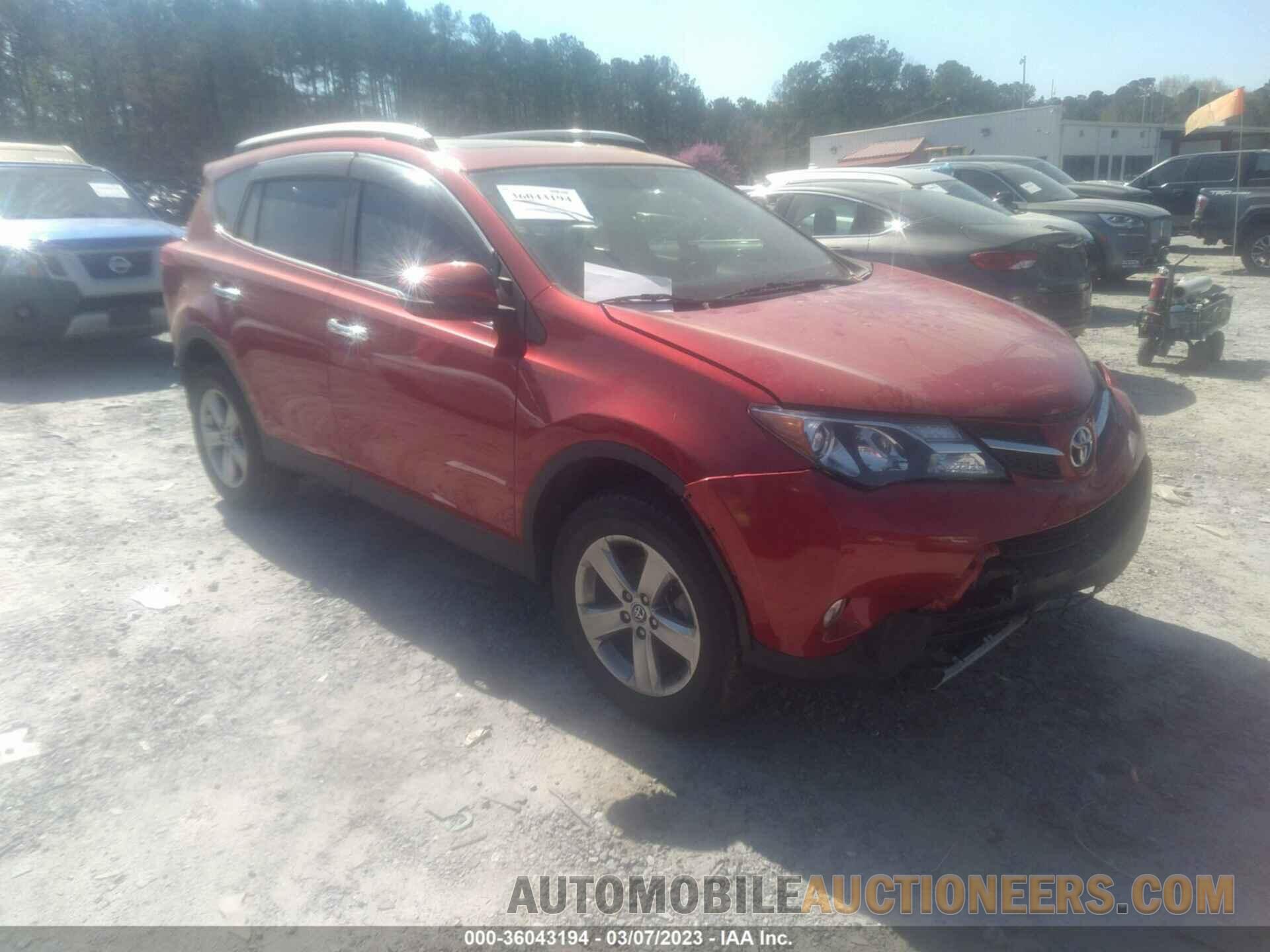 2T3WFREV0FW147263 TOYOTA RAV4 2015