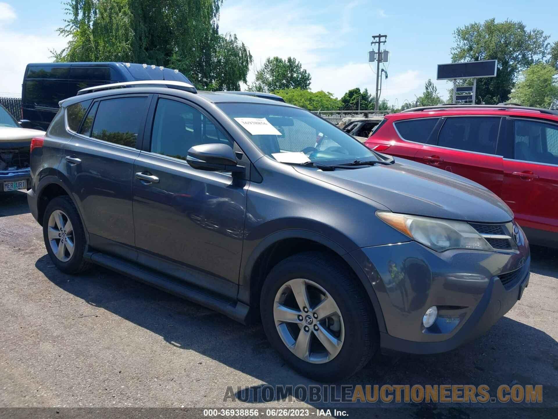 2T3WFREV0FW147568 TOYOTA RAV4 2015