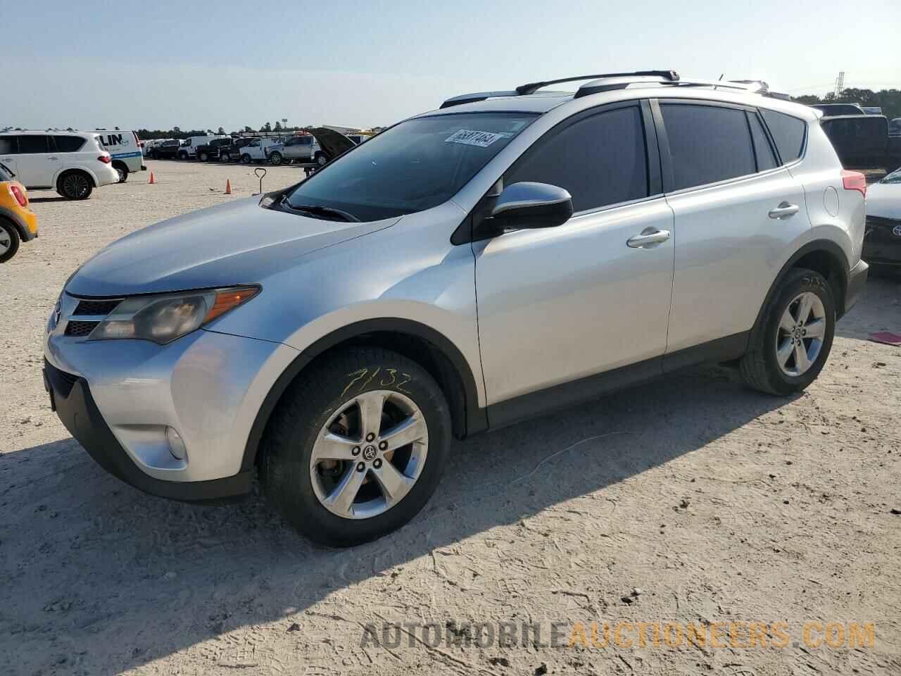 2T3WFREV0FW164421 TOYOTA RAV4 2015