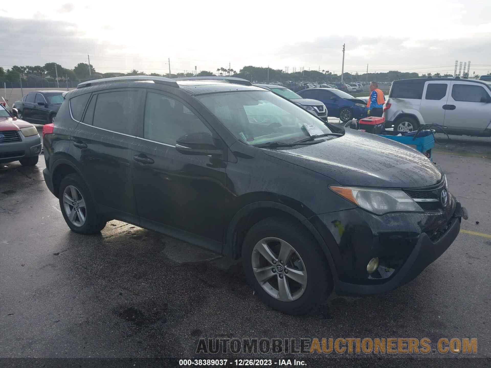 2T3WFREV0FW164807 TOYOTA RAV4 2015