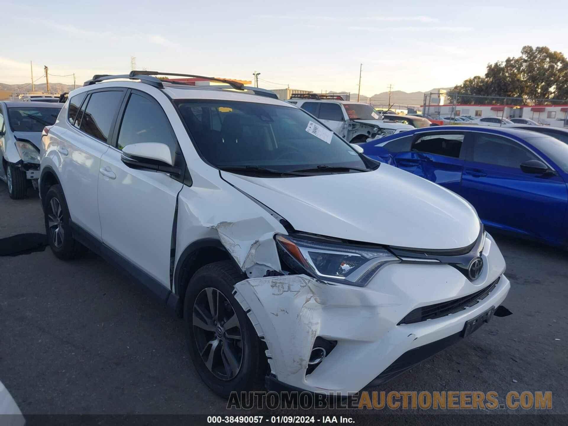 2T3WFREV0HW337440 TOYOTA RAV4 2017