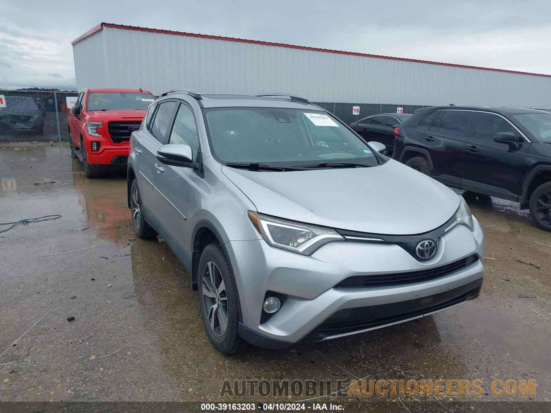 2T3WFREV0HW354822 TOYOTA RAV4 2017