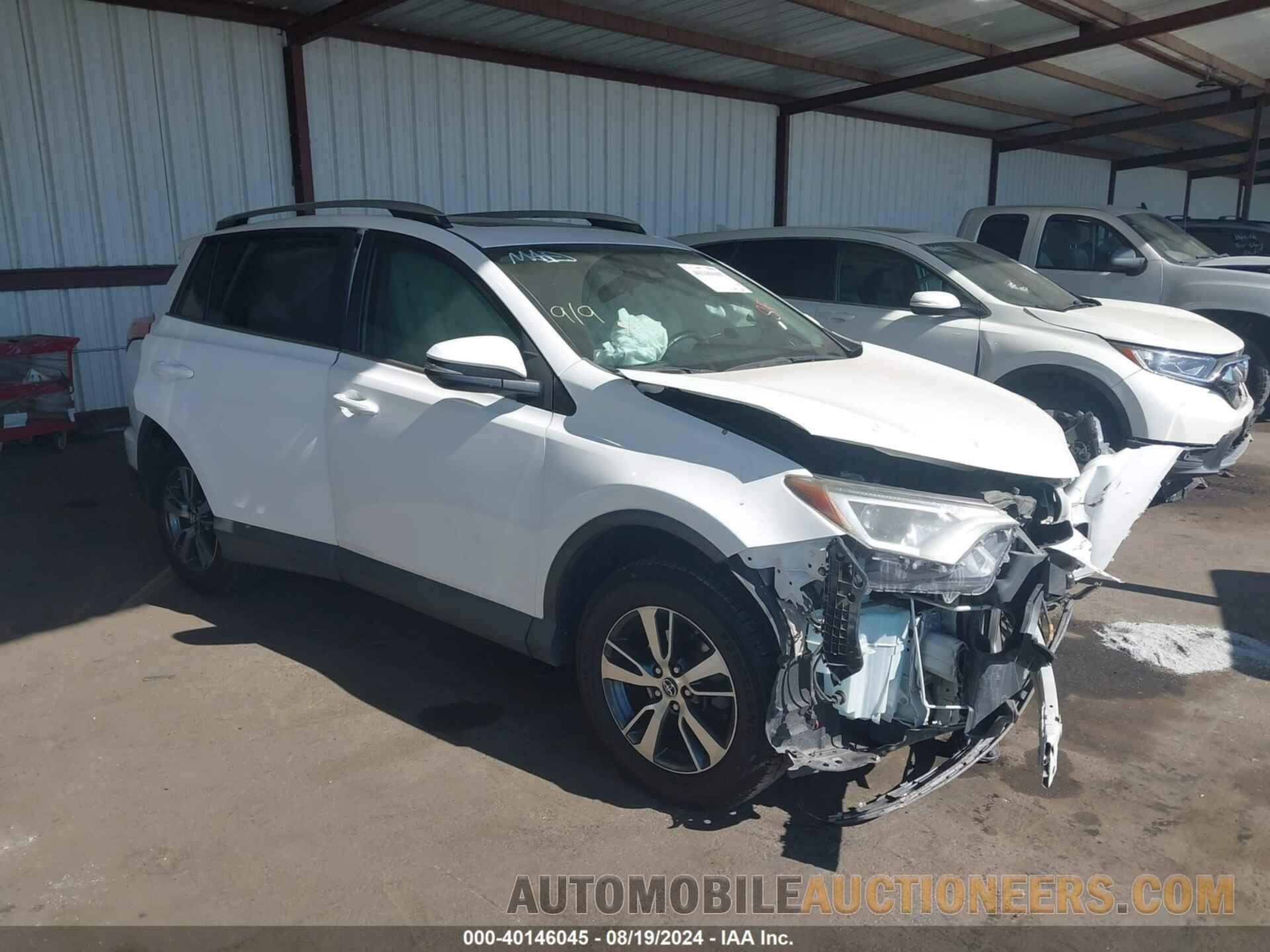 2T3WFREV0HW374360 TOYOTA RAV4 2017