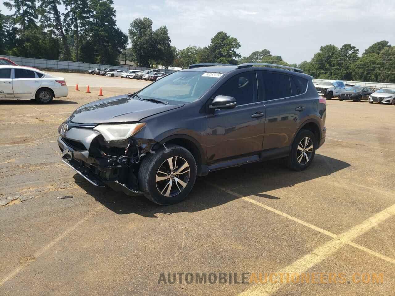 2T3WFREV0HW385777 TOYOTA RAV4 2017