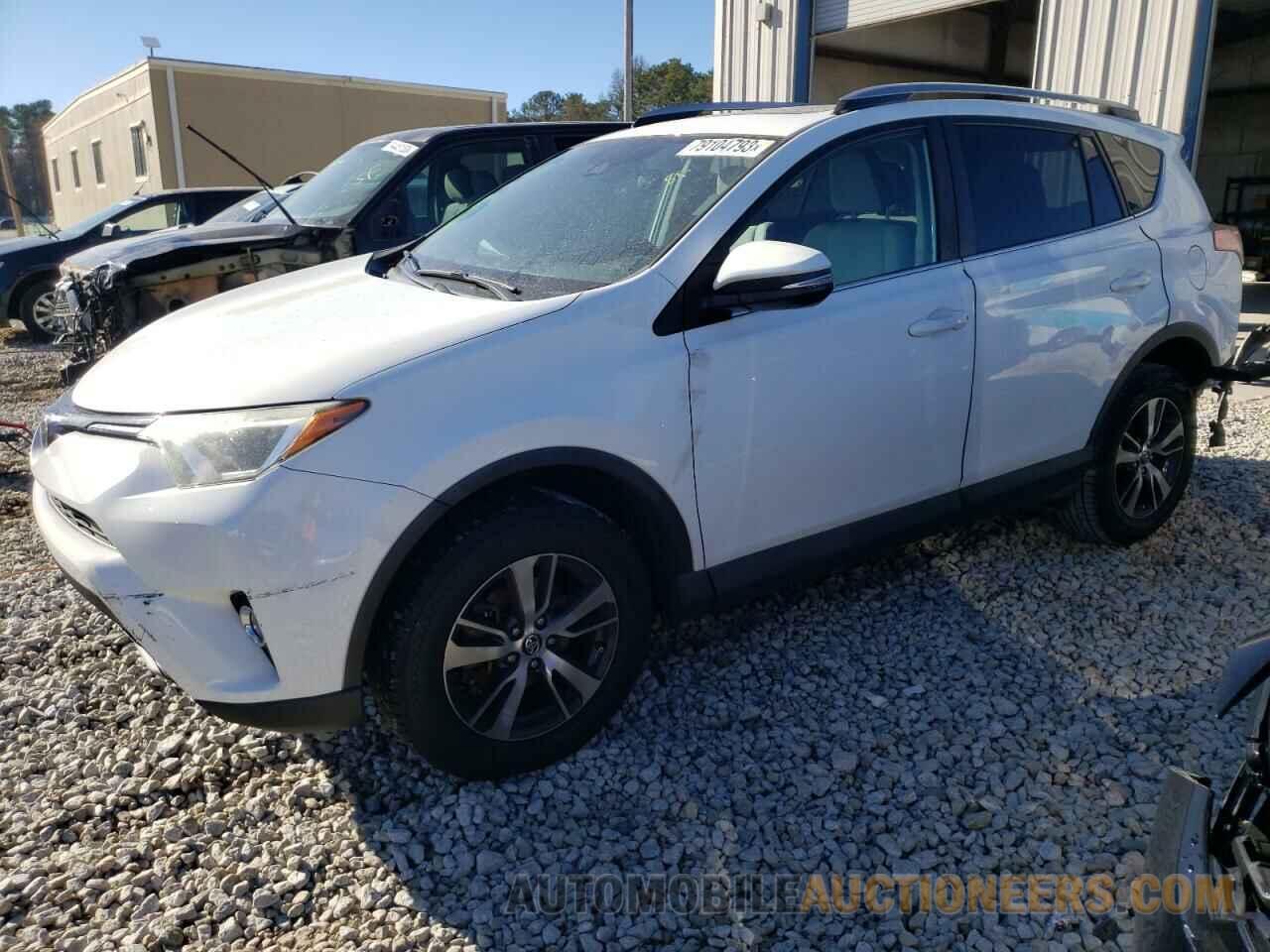 2T3WFREV0HW401444 TOYOTA RAV4 2017