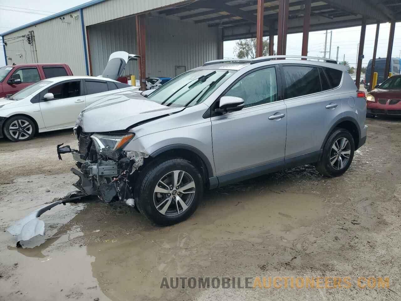 2T3WFREV0HW403405 TOYOTA RAV4 2017