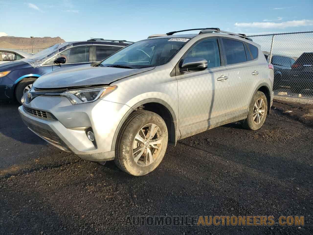 2T3WFREV0JW443439 TOYOTA RAV4 2018