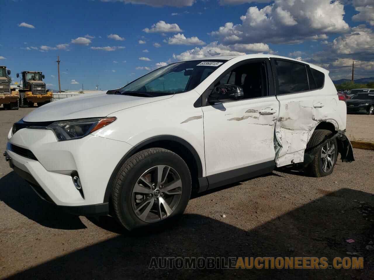 2T3WFREV0JW484363 TOYOTA RAV4 2018