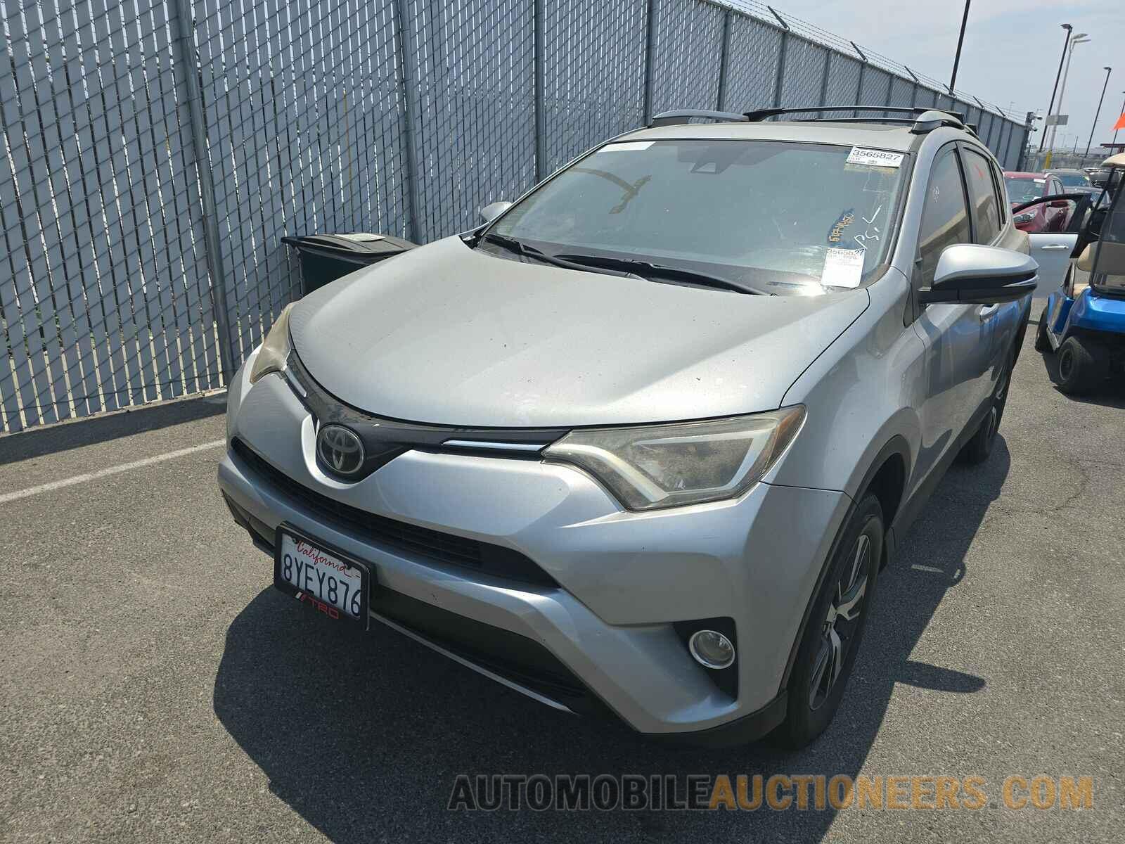 2T3WFREV0JW486162 Toyota RAV4 2018