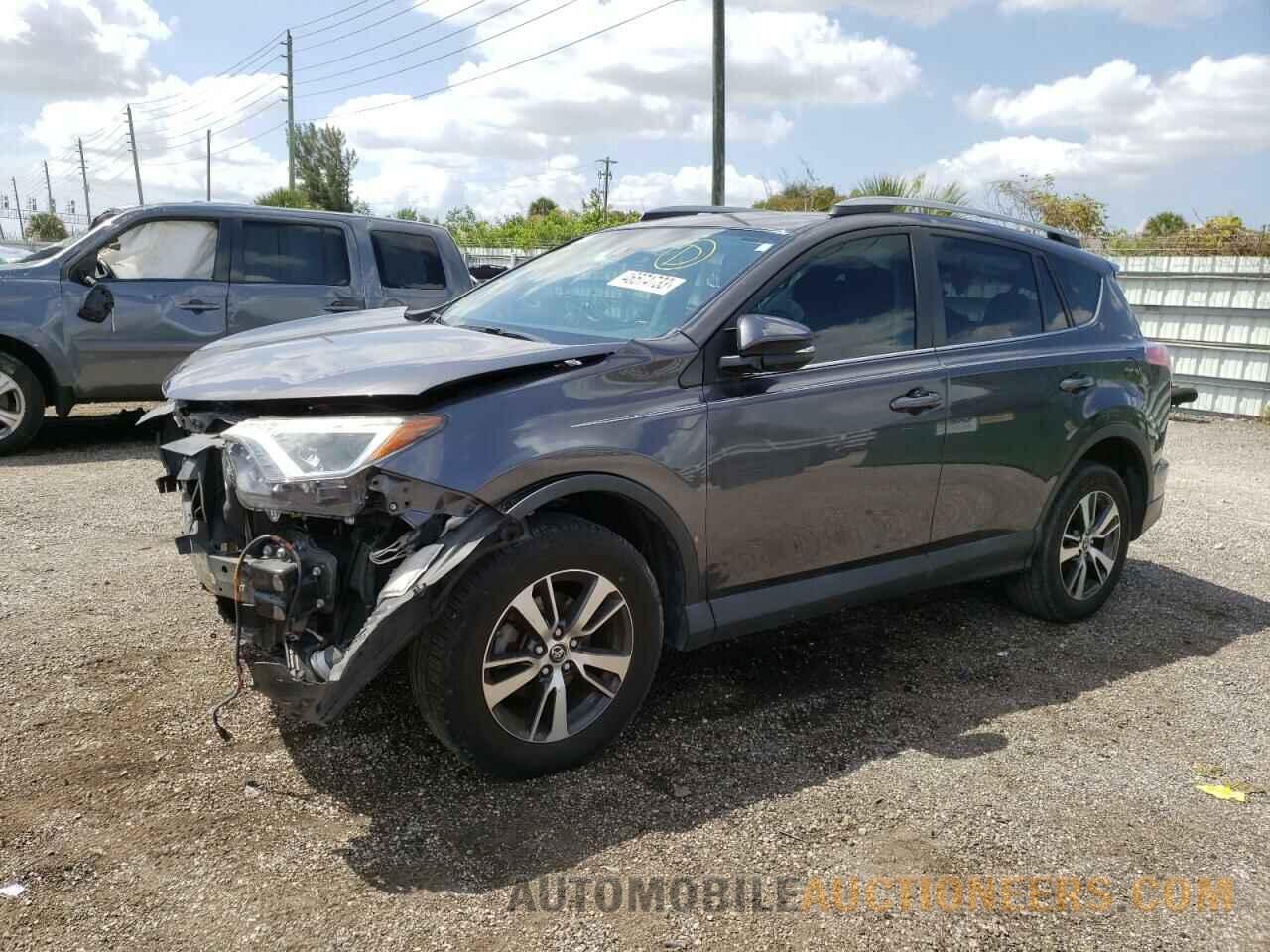 2T3WFREV0JW499798 TOYOTA RAV4 2018