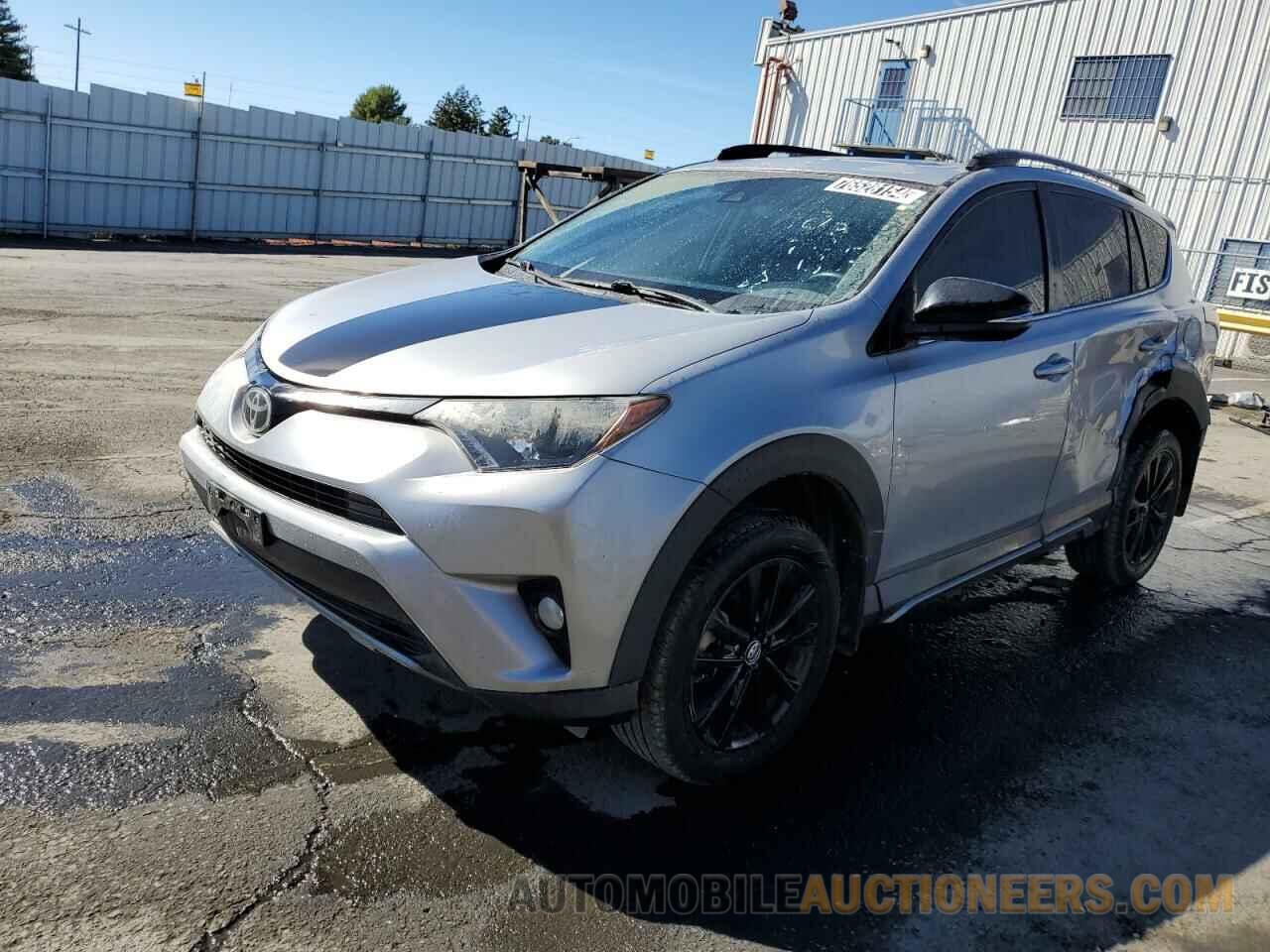 2T3WFREV0JW501033 TOYOTA RAV4 2018