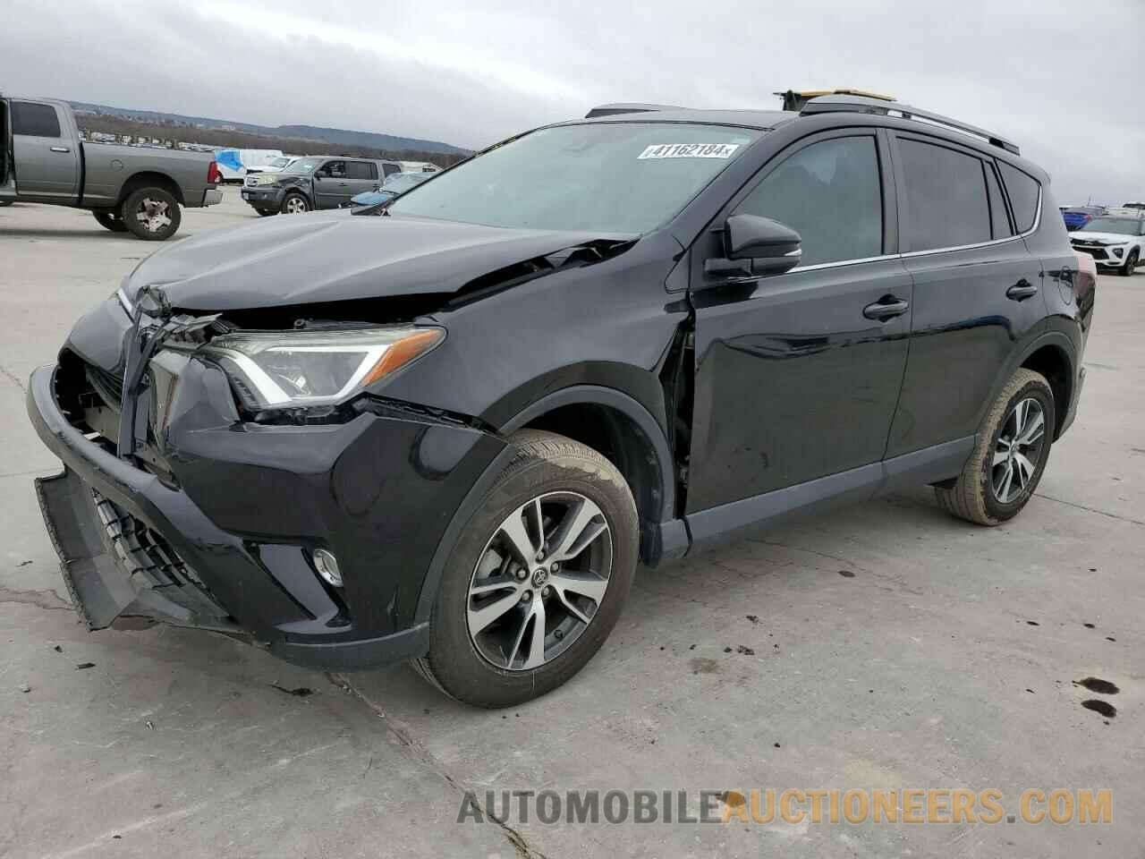 2T3WFREV0JW503039 TOYOTA RAV4 2018