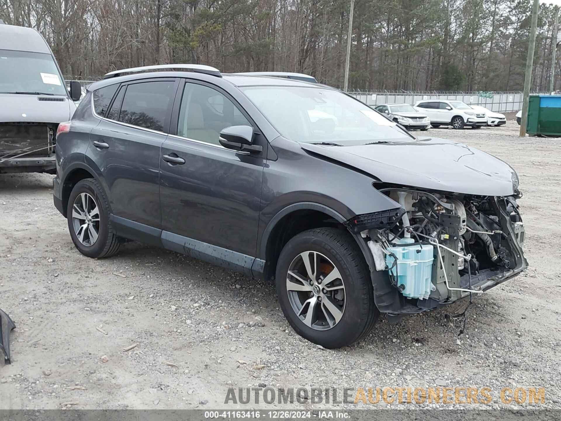 2T3WFREV0JW513117 TOYOTA RAV4 2018