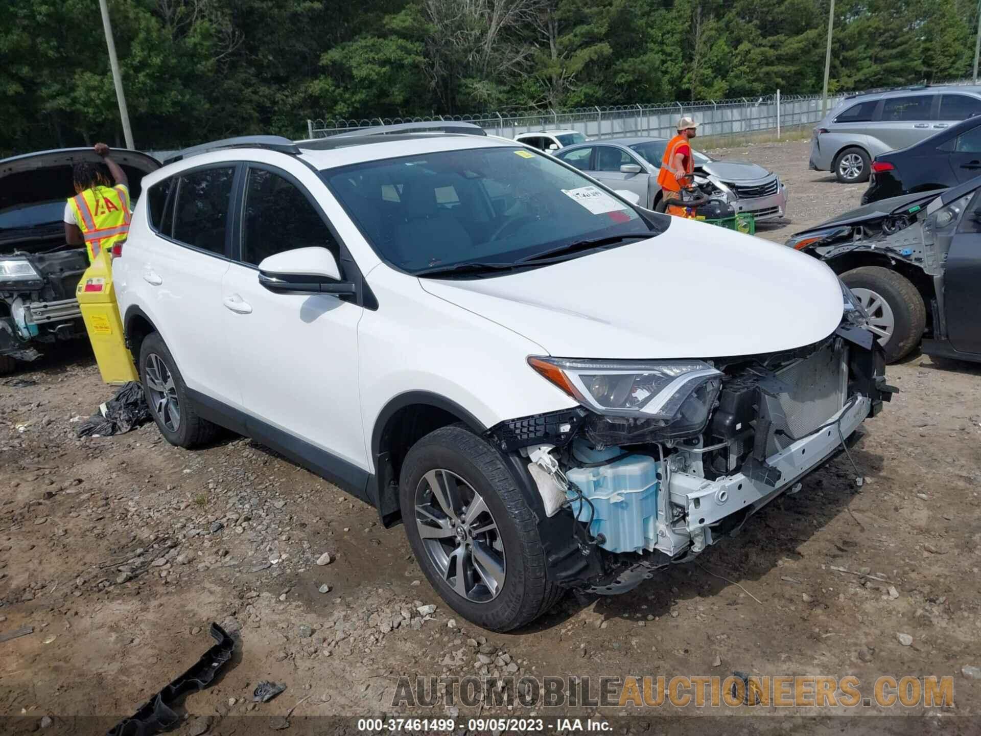 2T3WFREV0JW513988 TOYOTA RAV4 2018