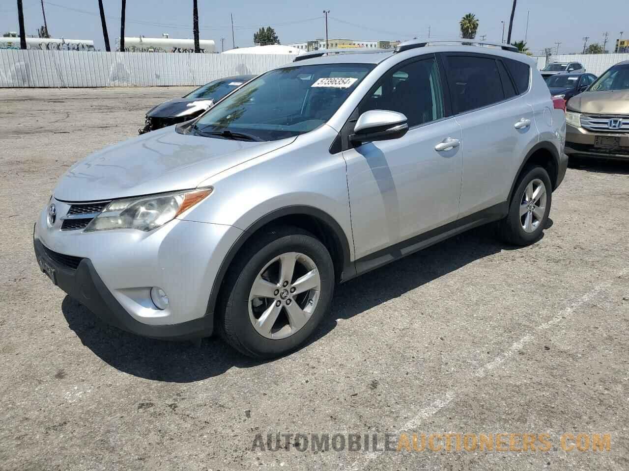 2T3WFREV1FW156893 TOYOTA RAV4 2015