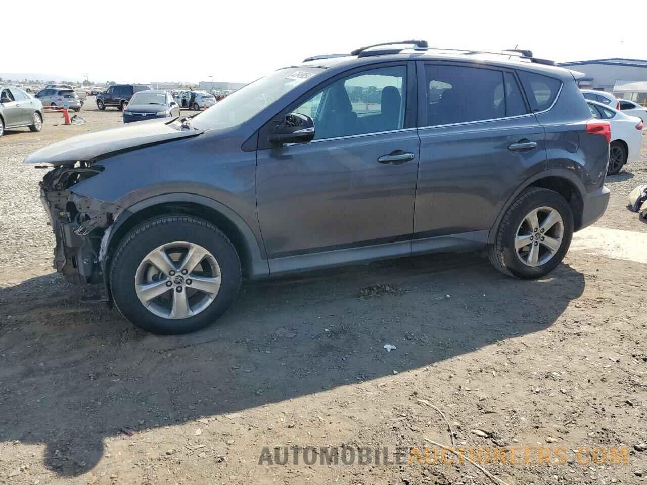 2T3WFREV1FW183768 TOYOTA RAV4 2015