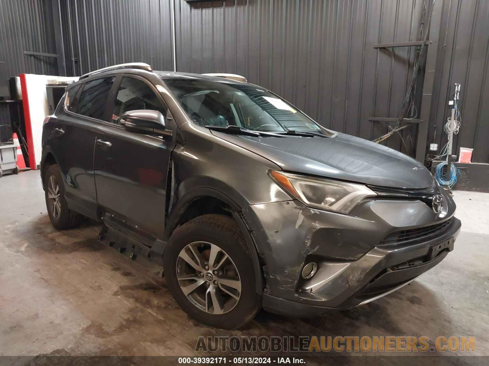 2T3WFREV1GW260933 TOYOTA RAV4 2016