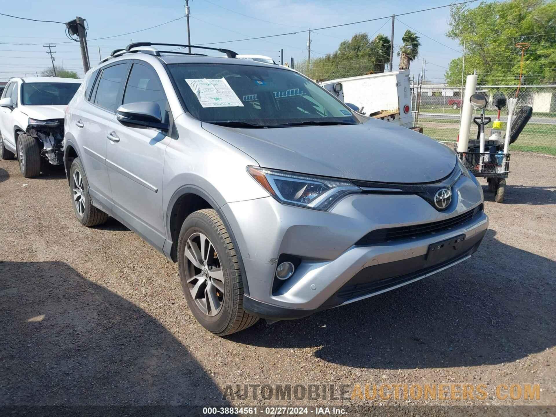 2T3WFREV1GW281104 TOYOTA RAV4 2016