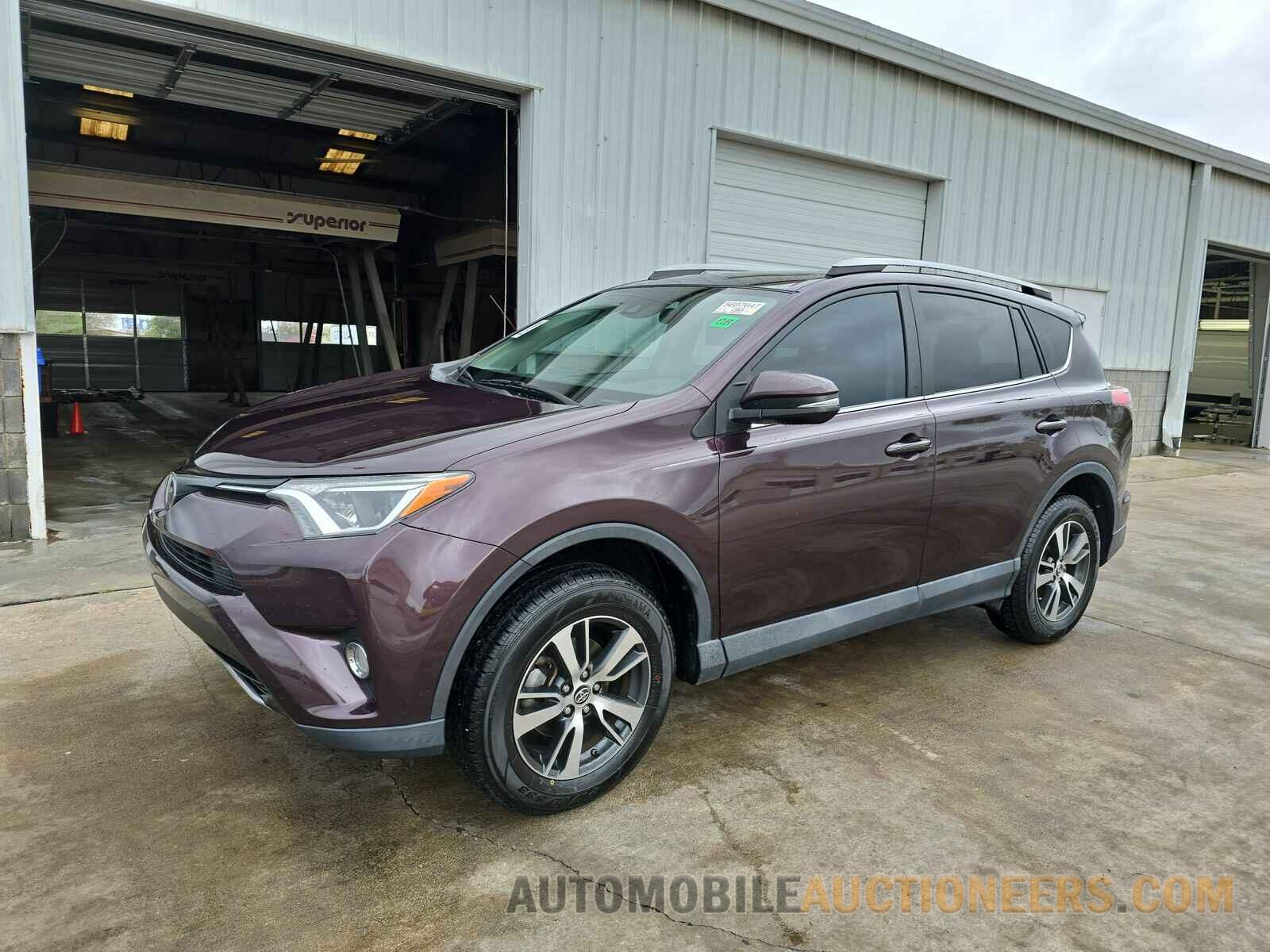 2T3WFREV1HW316709 Toyota RAV4 2017