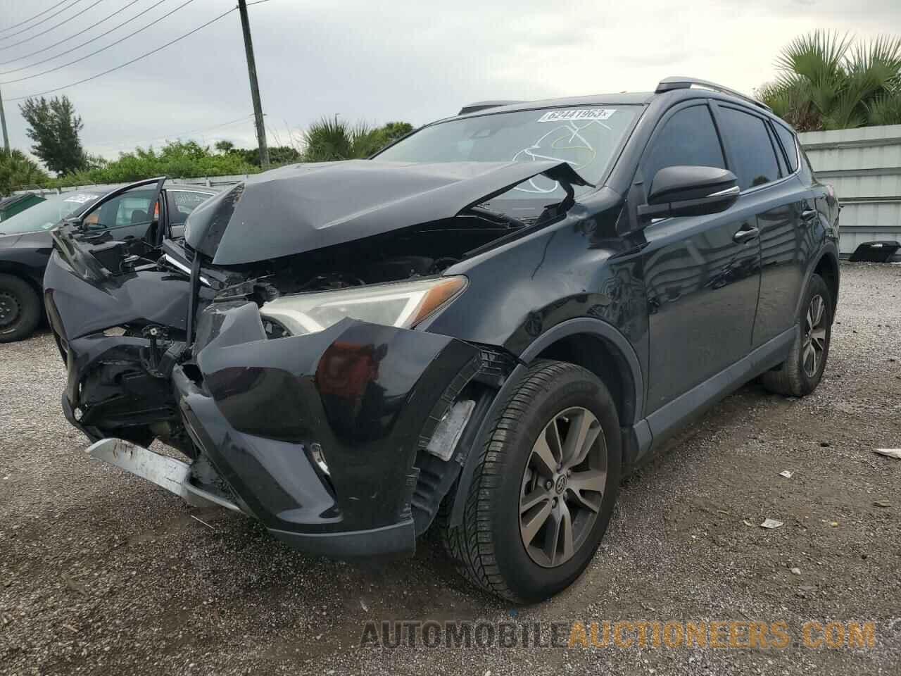 2T3WFREV1HW376974 TOYOTA RAV4 2017