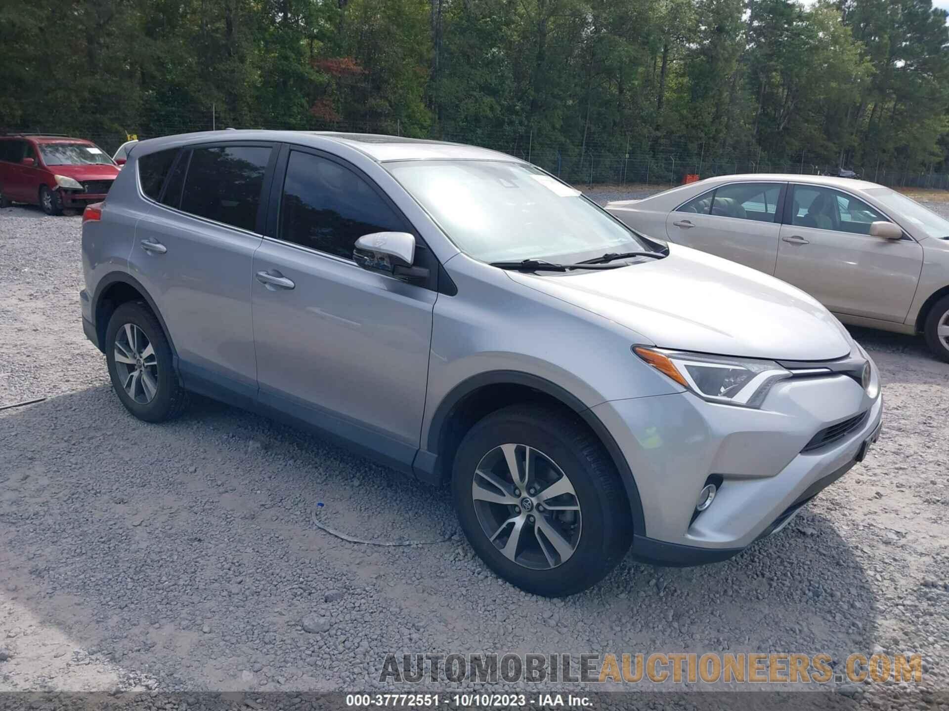 2T3WFREV1JW410093 TOYOTA RAV4 2018