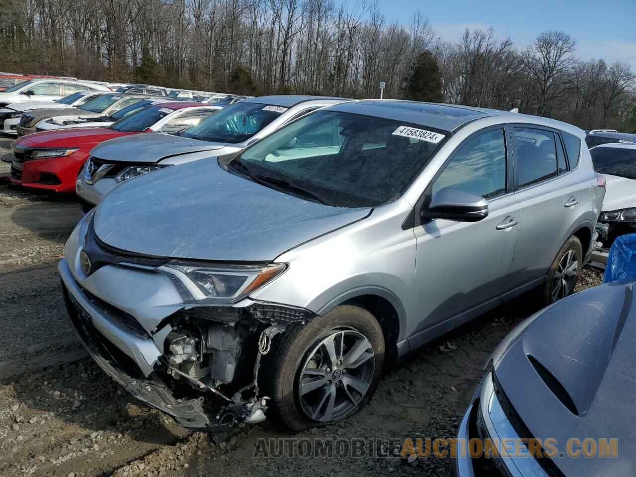 2T3WFREV1JW413804 TOYOTA RAV4 2018