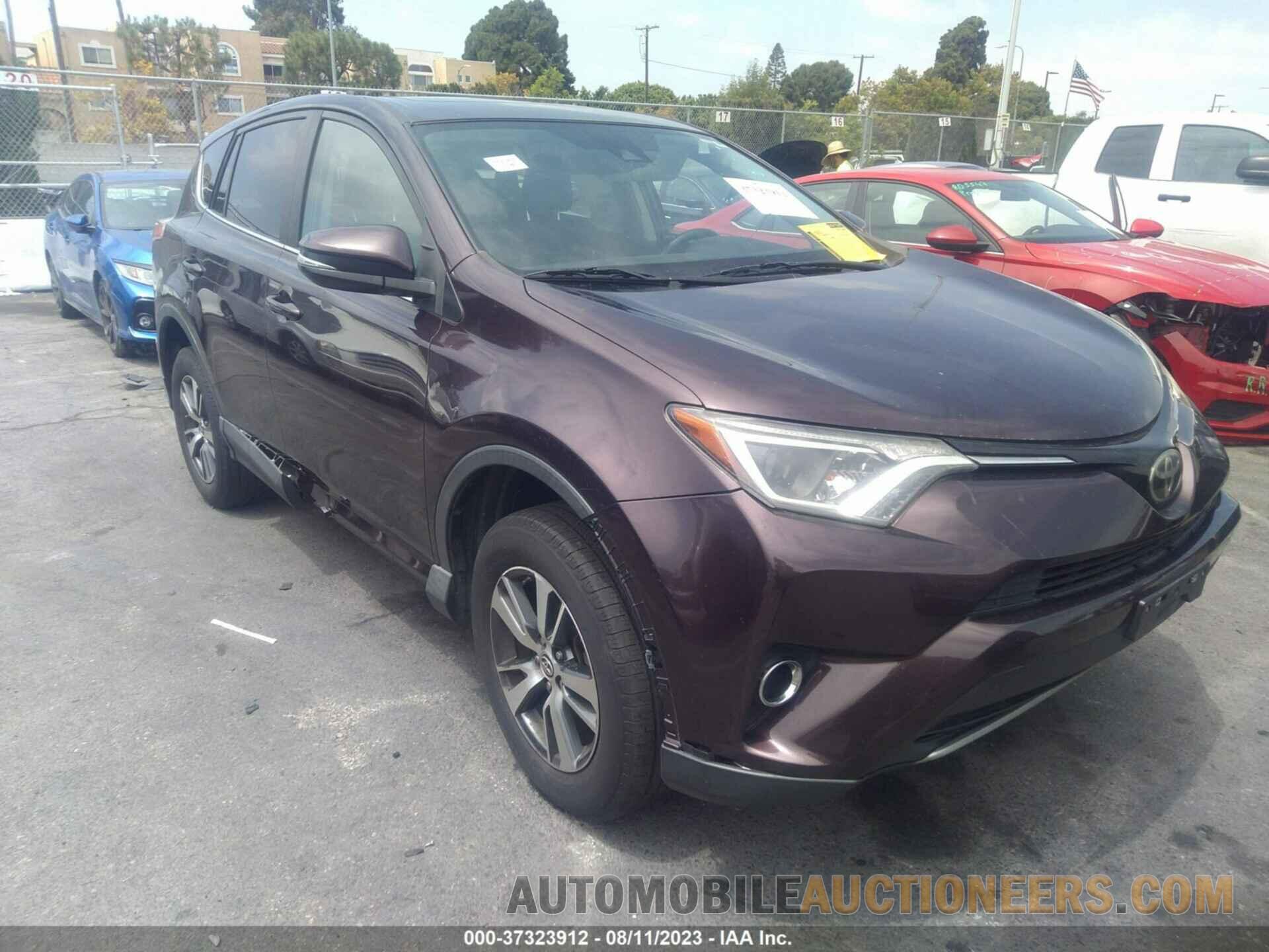 2T3WFREV1JW418453 TOYOTA RAV4 2018