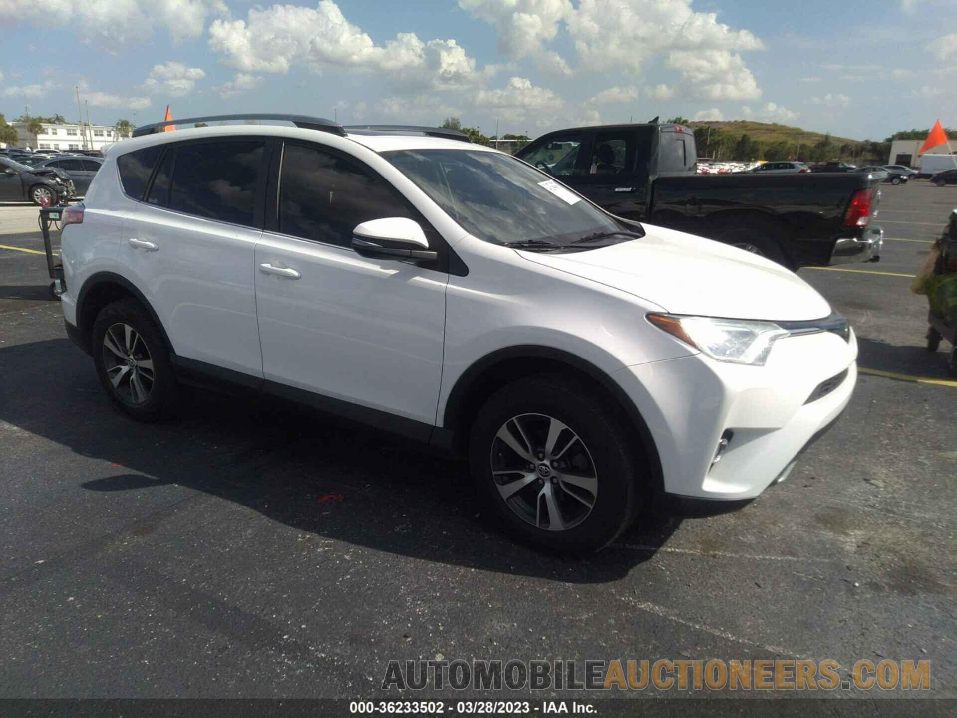 2T3WFREV1JW423703 TOYOTA RAV4 2018