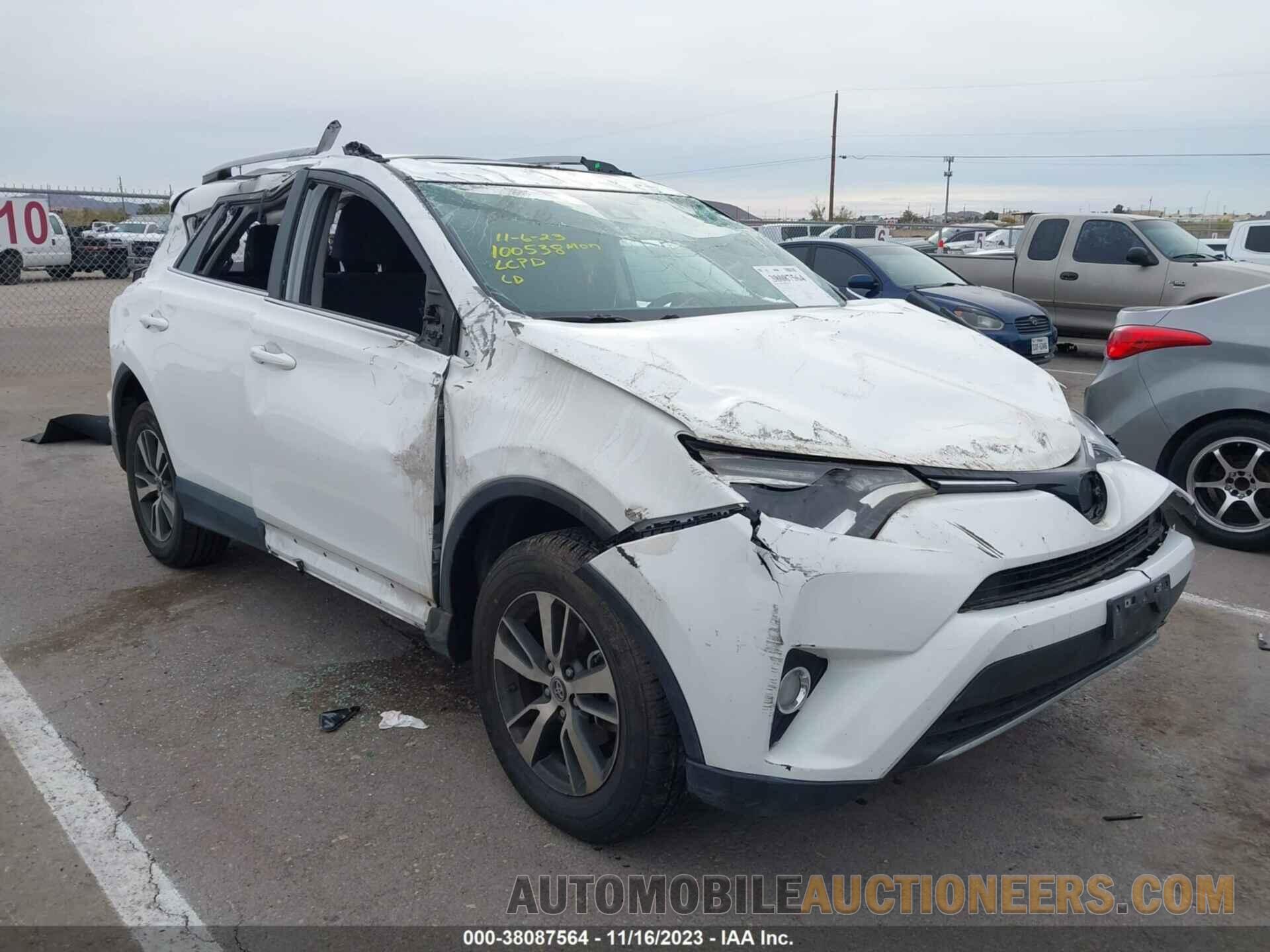 2T3WFREV1JW429176 TOYOTA RAV4 2018