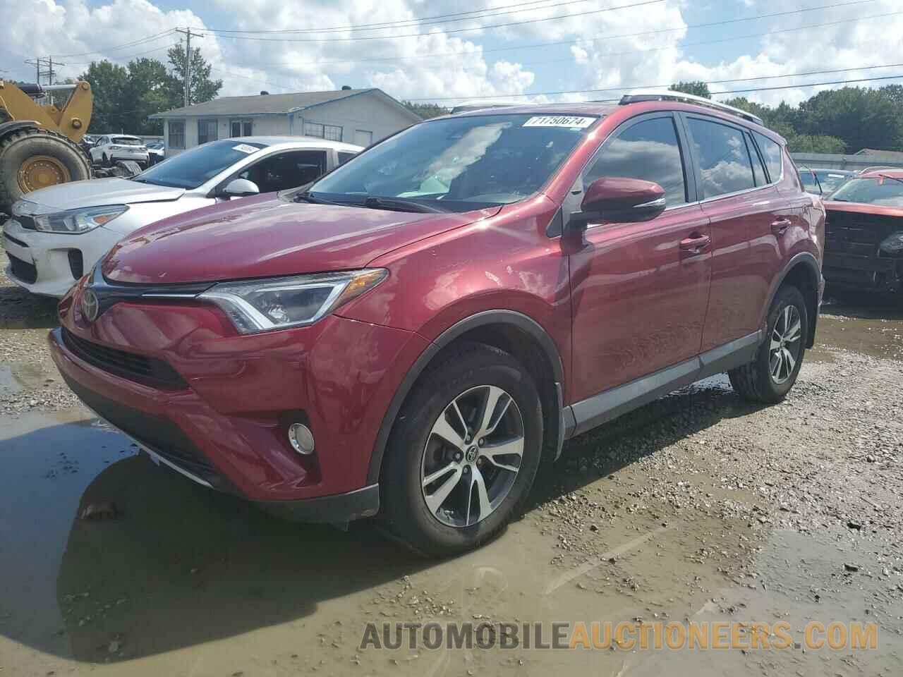 2T3WFREV1JW433938 TOYOTA RAV4 2018