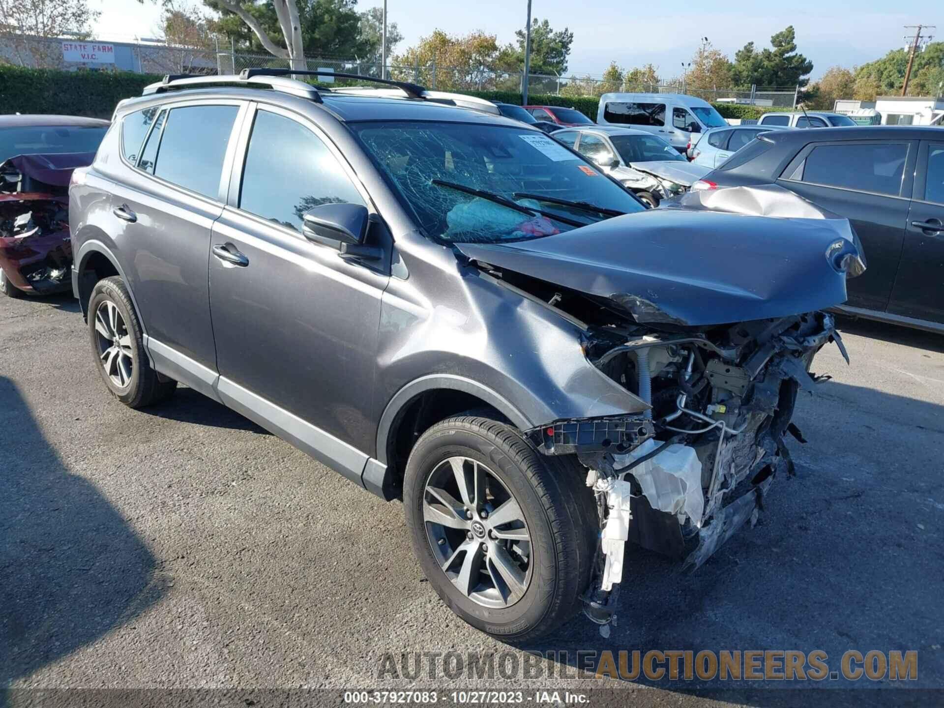 2T3WFREV1JW439772 TOYOTA RAV4 2018