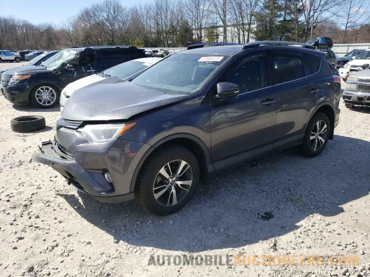 2T3WFREV1JW441585 TOYOTA RAV4 2018