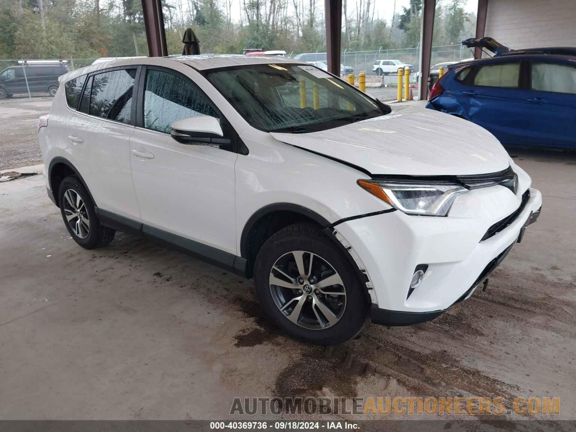 2T3WFREV1JW484226 TOYOTA RAV4 2018