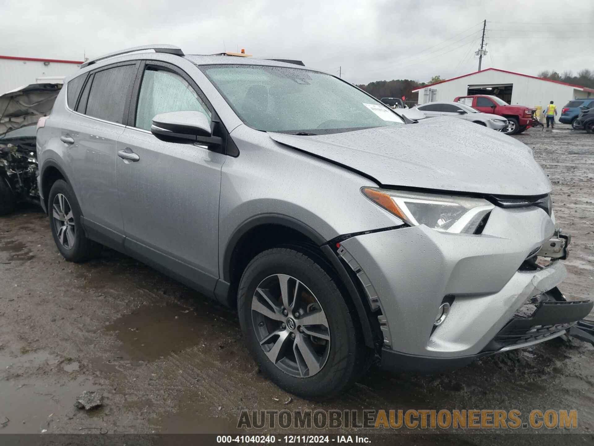 2T3WFREV1JW485490 TOYOTA RAV4 2018