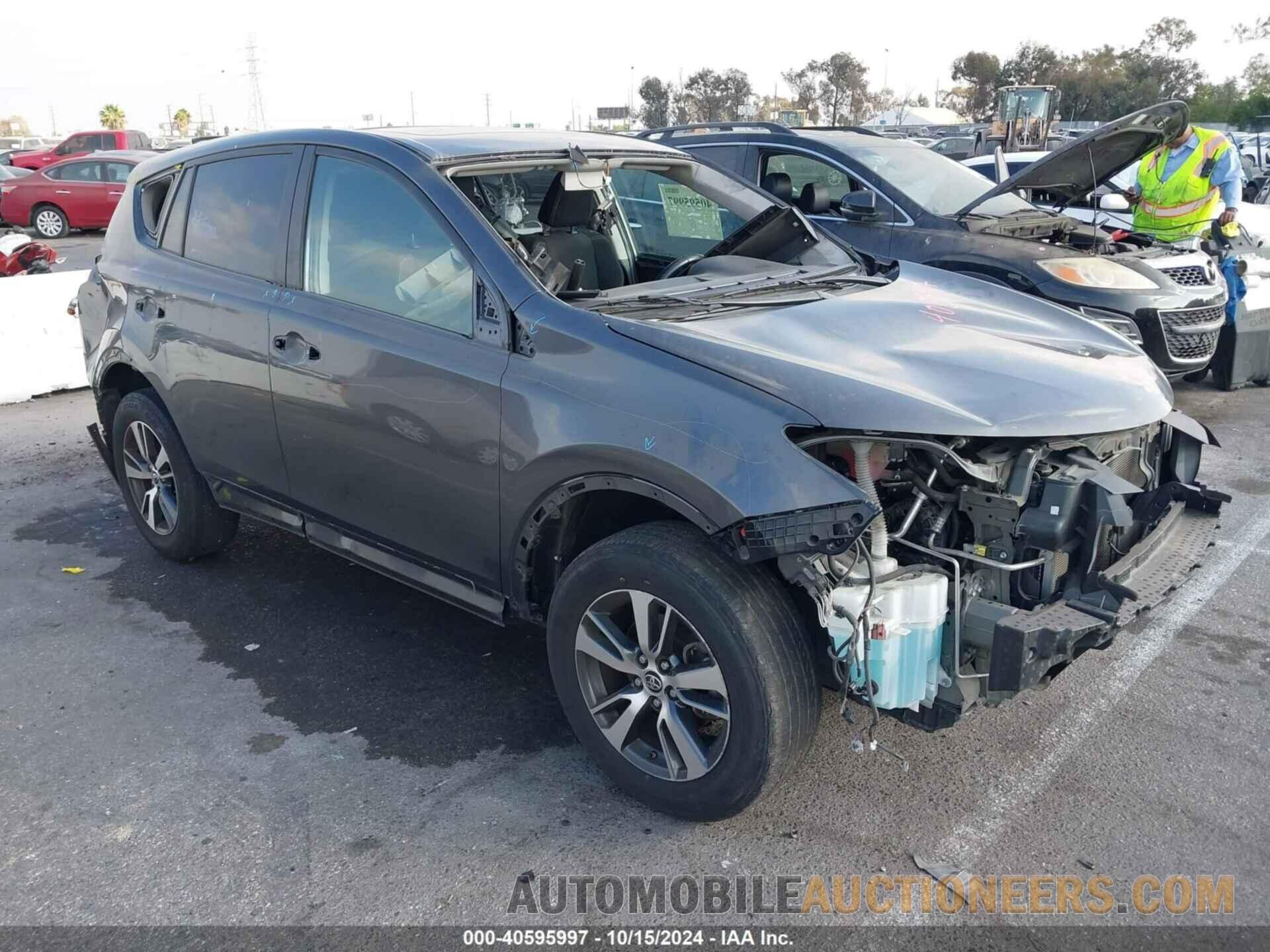 2T3WFREV1JW511358 TOYOTA RAV4 2018