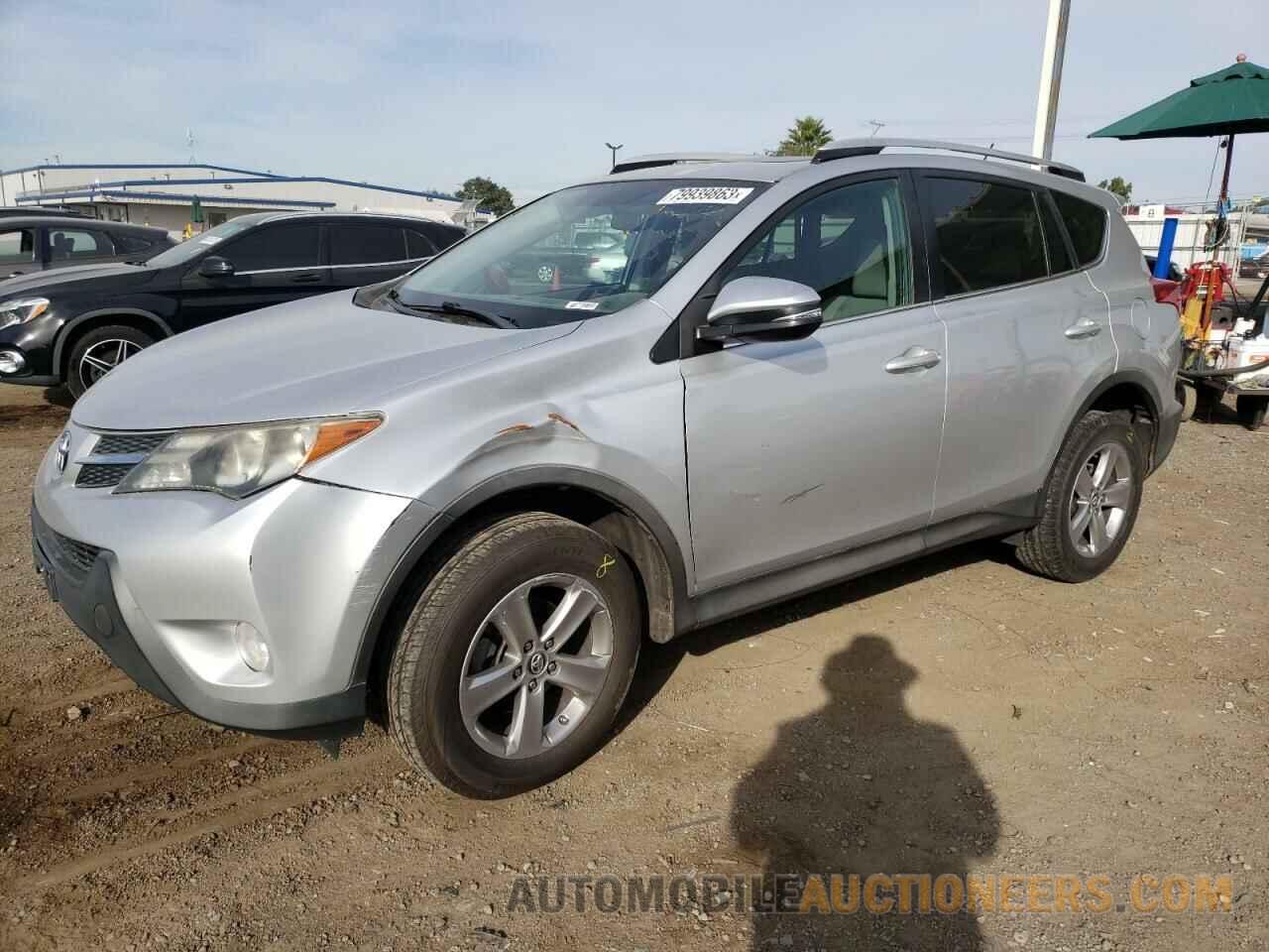 2T3WFREV2FW136782 TOYOTA RAV4 2015