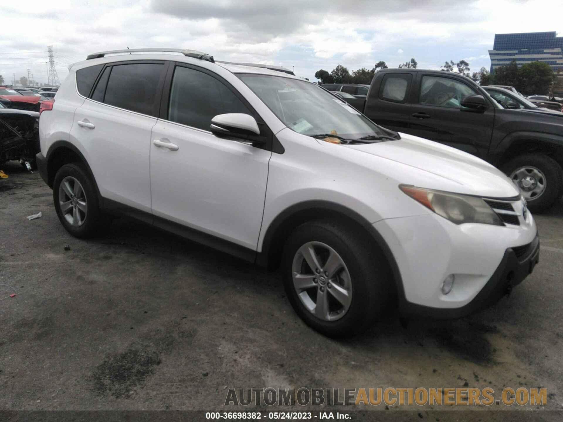 2T3WFREV2FW139567 TOYOTA RAV4 2015