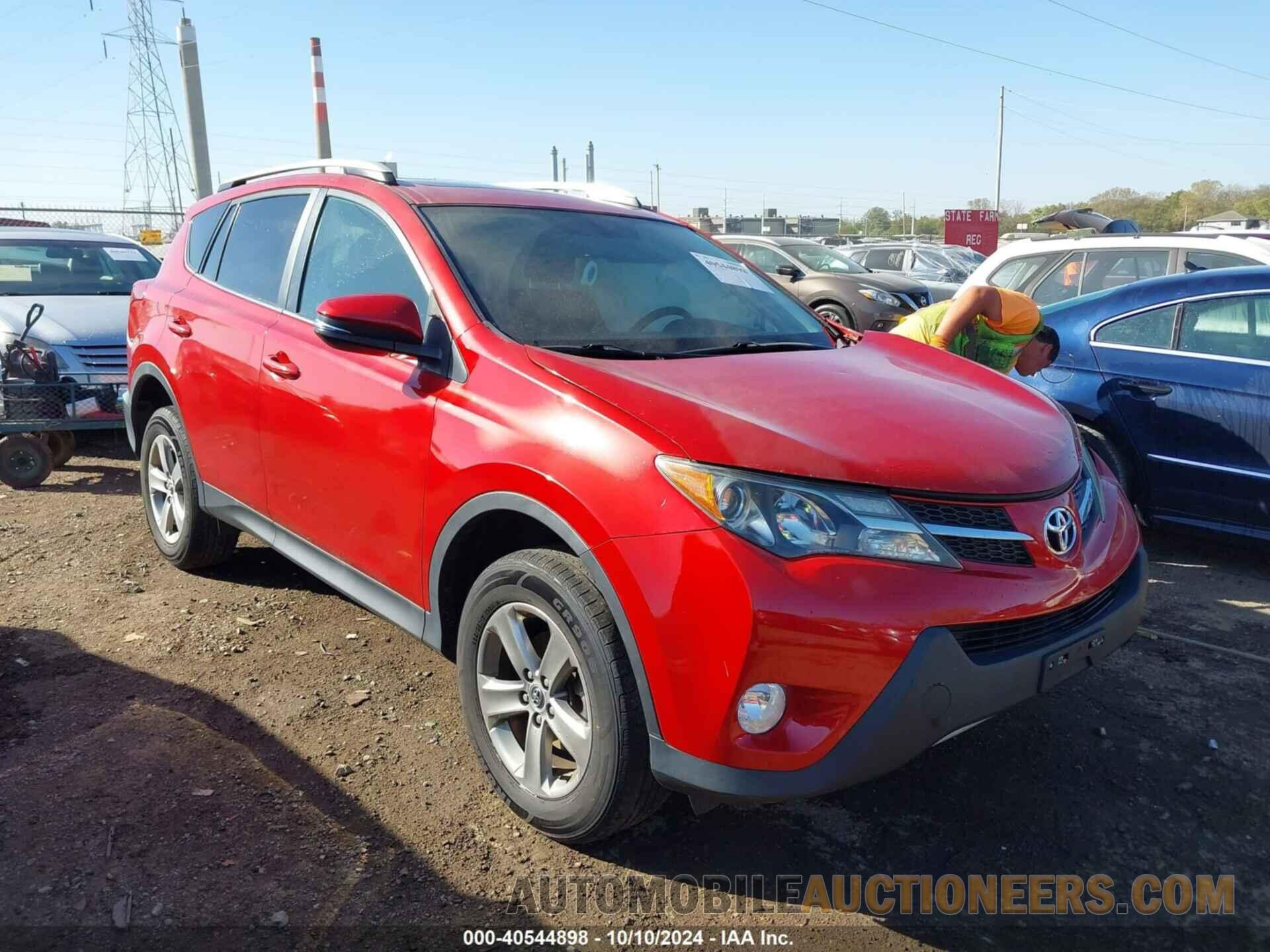 2T3WFREV2FW144994 TOYOTA RAV4 2015