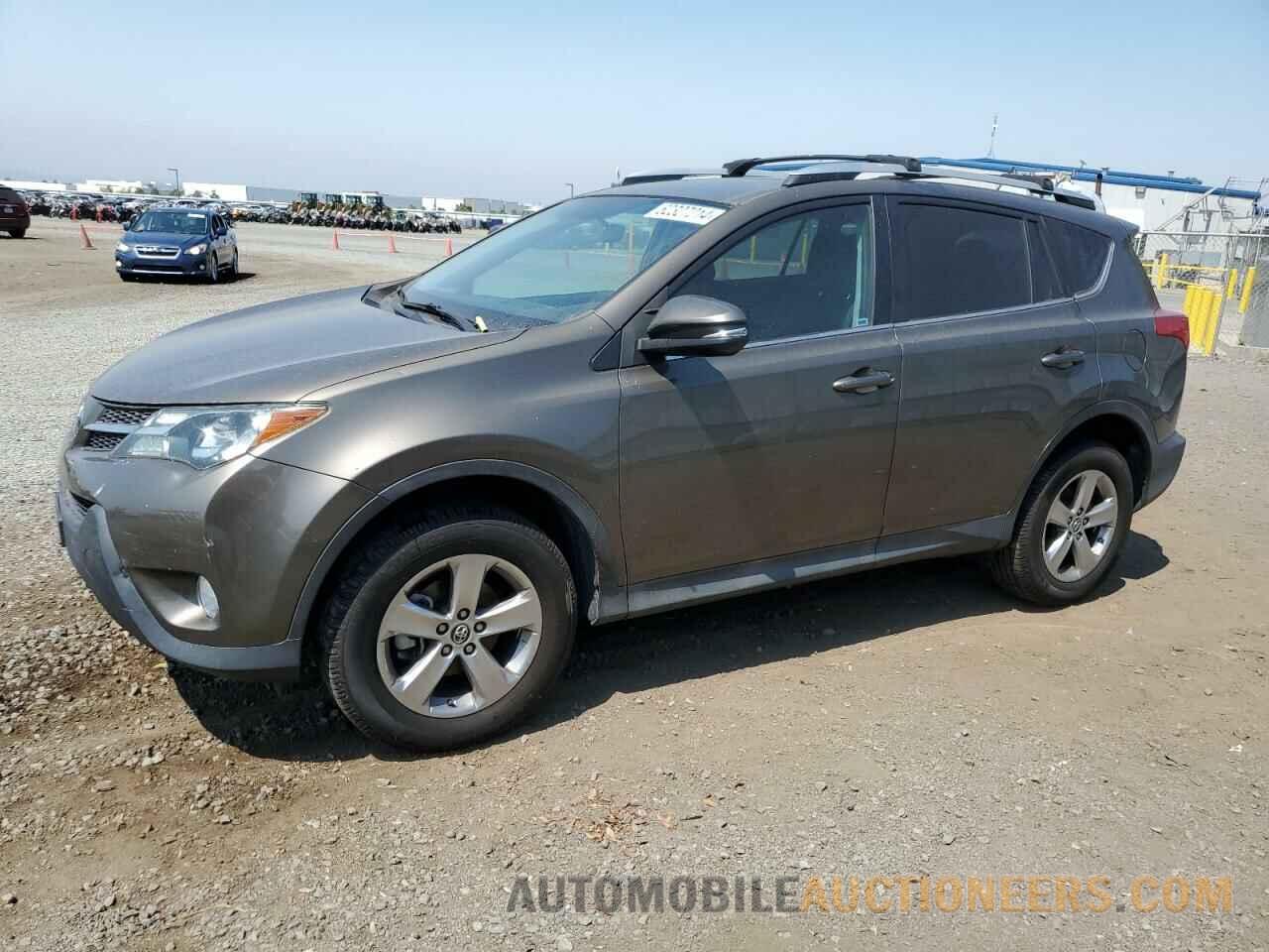 2T3WFREV2FW230113 TOYOTA RAV4 2015