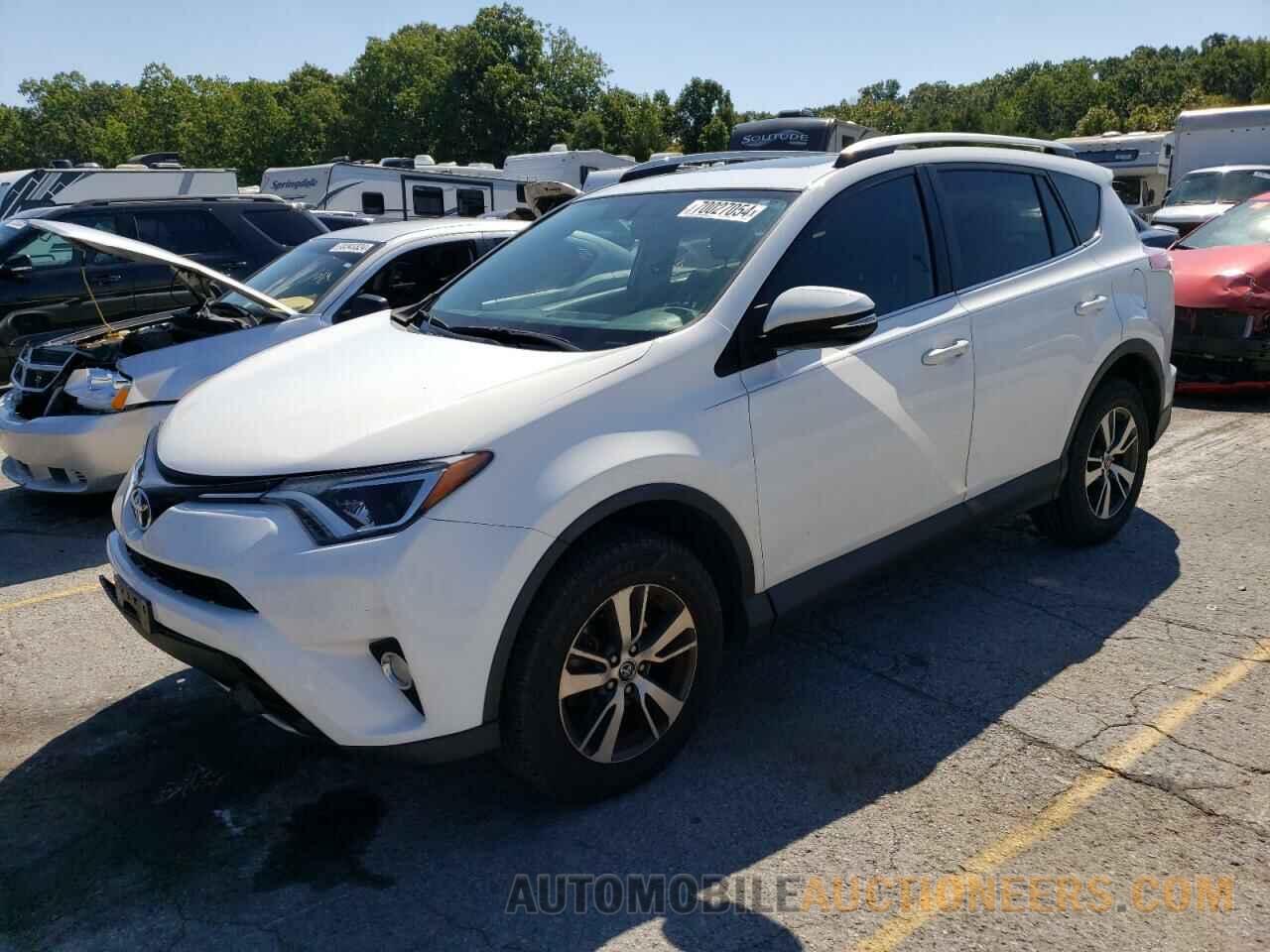 2T3WFREV2GW252873 TOYOTA RAV4 2016