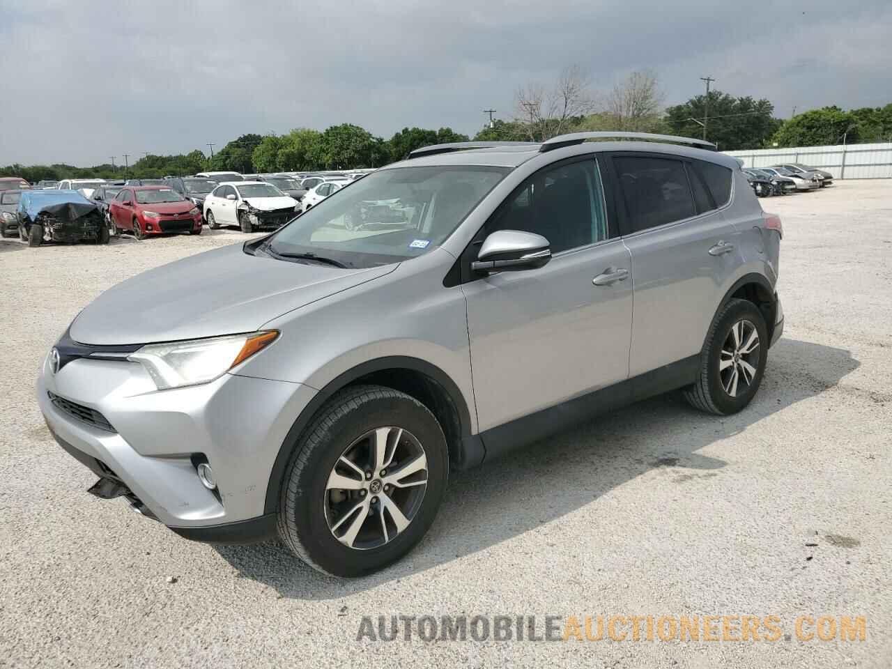 2T3WFREV2GW261086 TOYOTA RAV4 2016