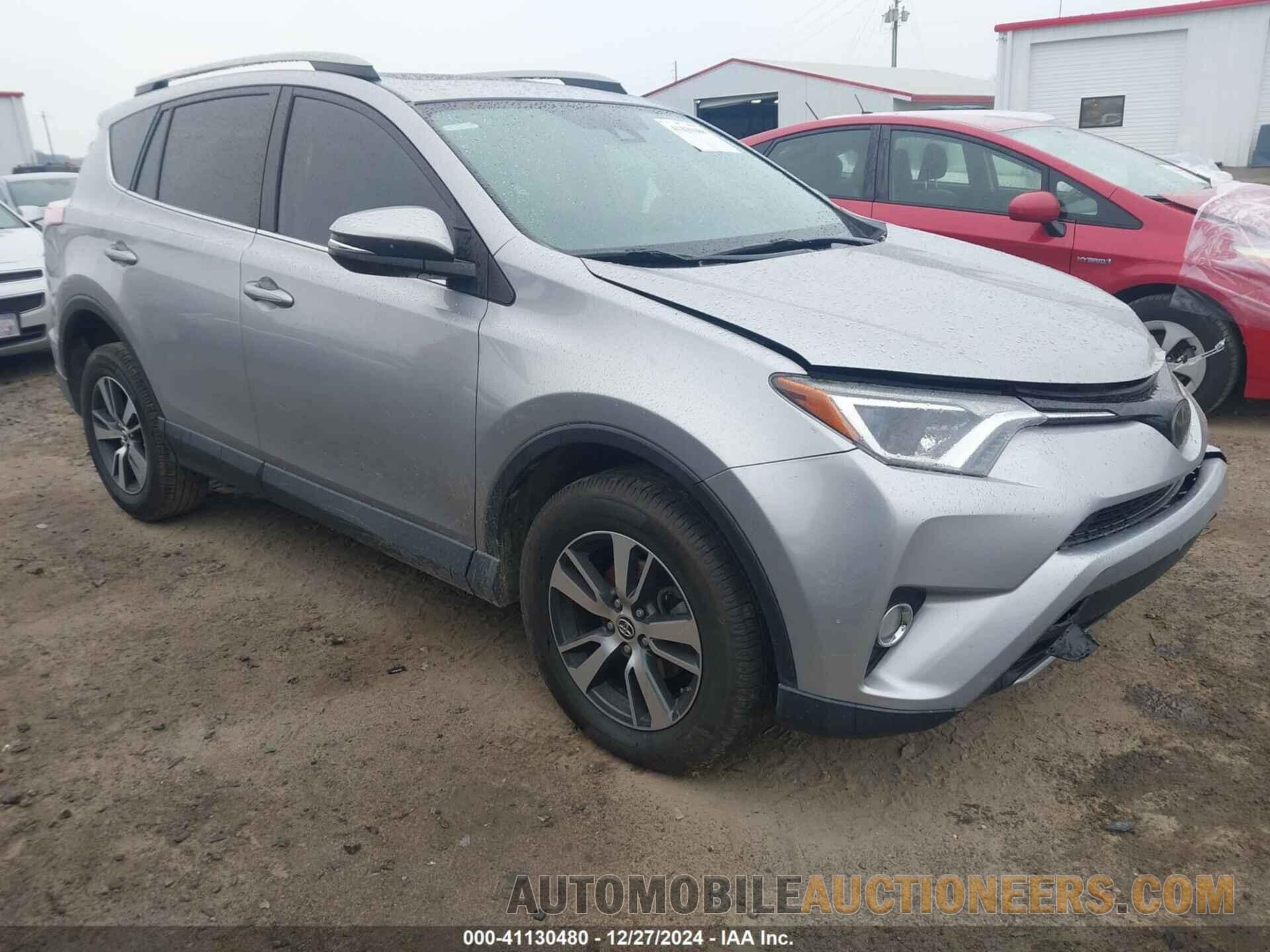 2T3WFREV2HW315956 TOYOTA RAV4 2017