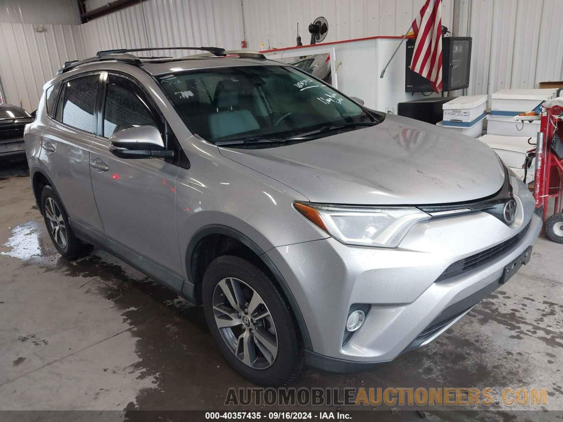 2T3WFREV2HW337049 TOYOTA RAV4 2017