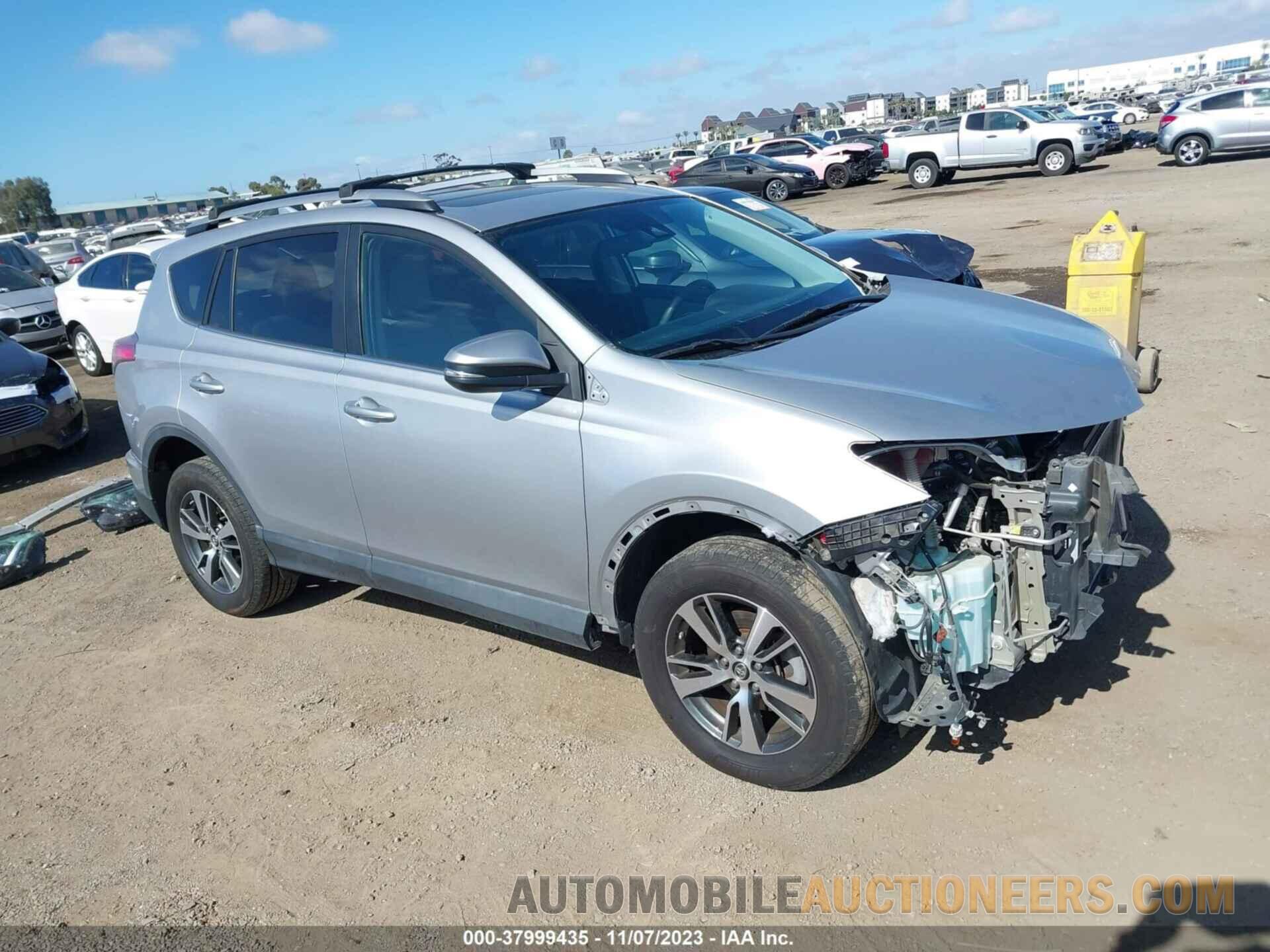 2T3WFREV2HW366681 TOYOTA RAV4 2017