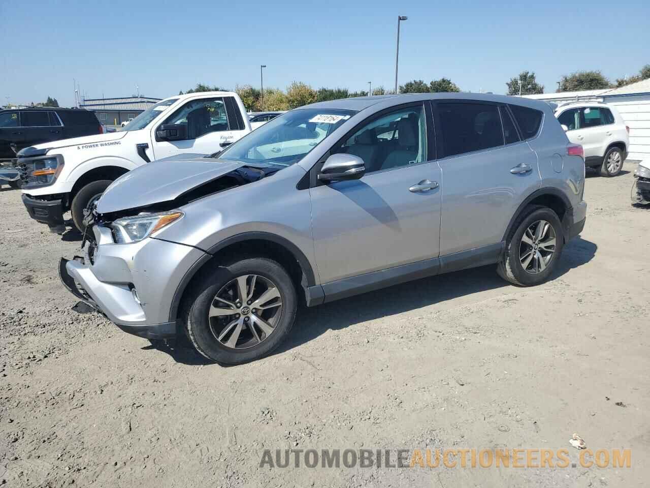 2T3WFREV2HW382914 TOYOTA RAV4 2017