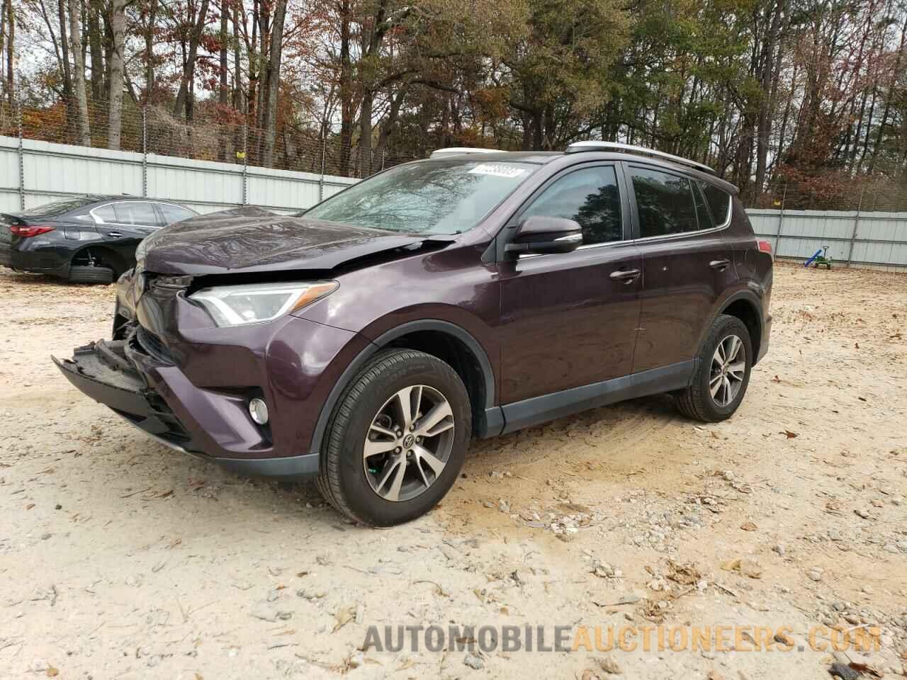 2T3WFREV2JW416369 TOYOTA RAV4 2018