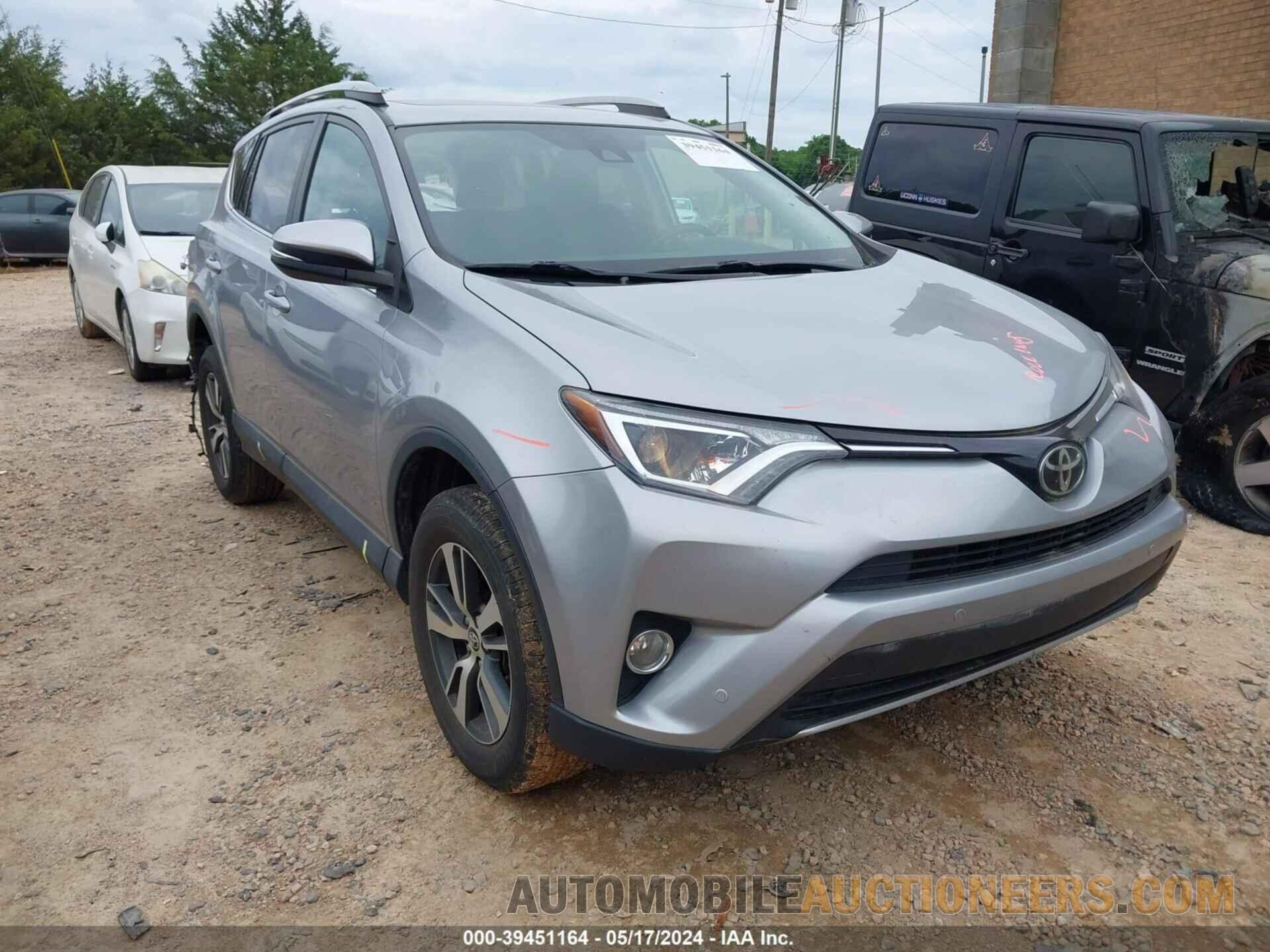 2T3WFREV2JW427159 TOYOTA RAV4 2018