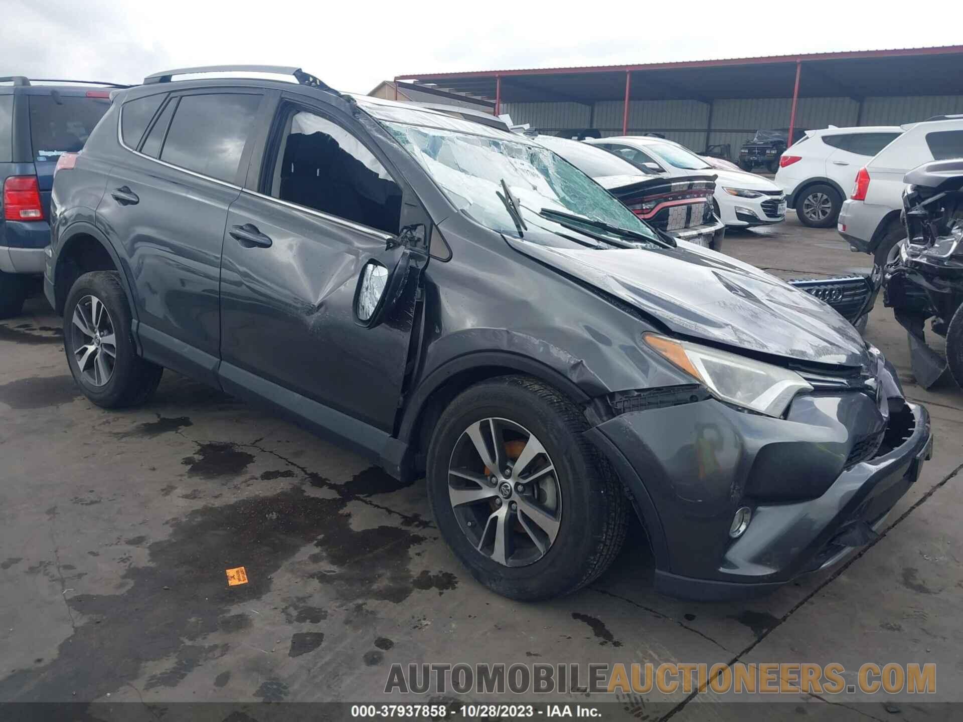 2T3WFREV2JW430918 TOYOTA RAV4 2018